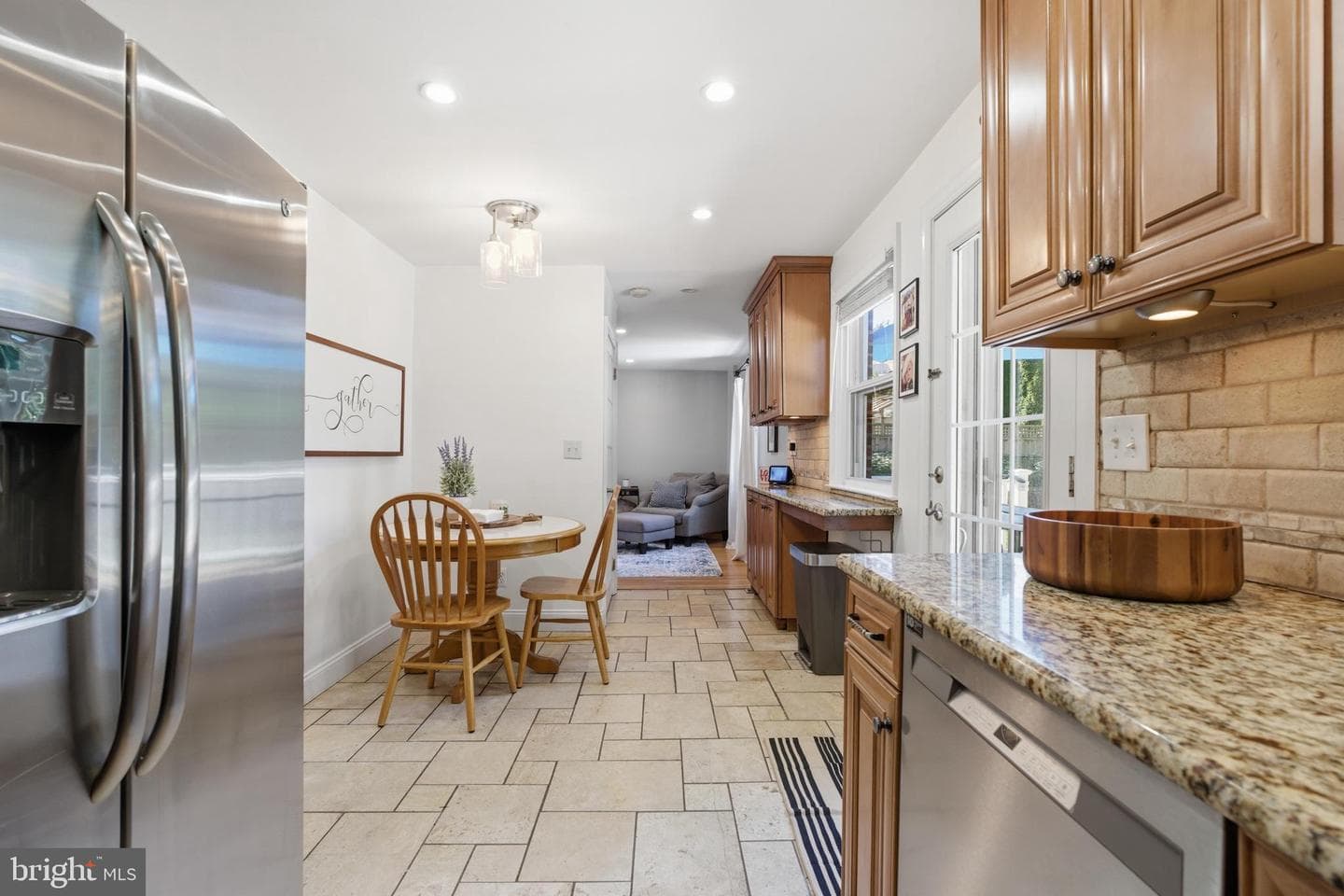 506 Harriet Lane photo 11