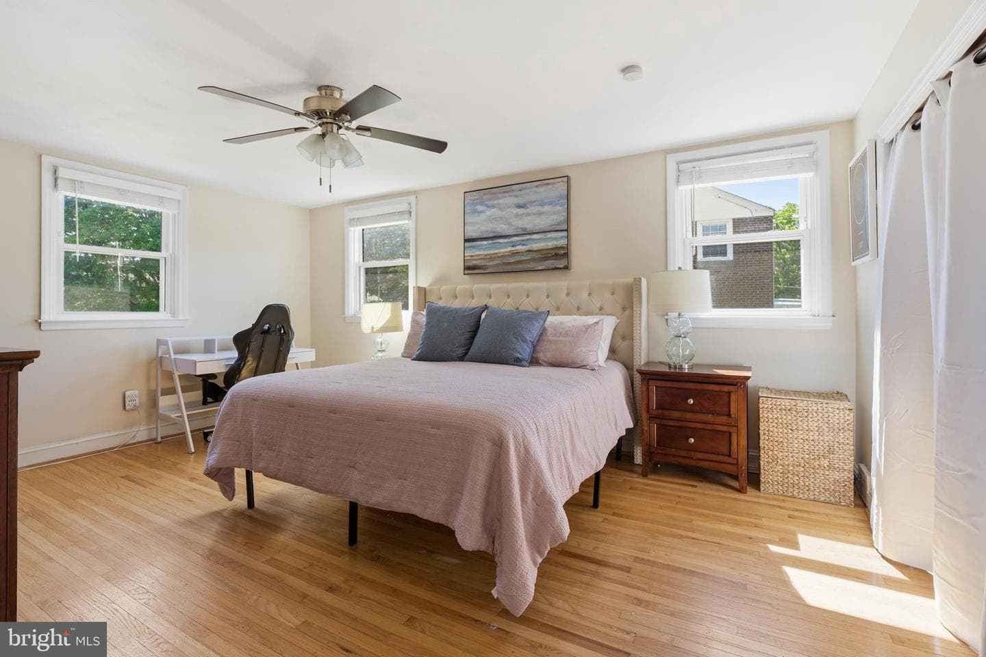 506 Harriet Lane photo 18