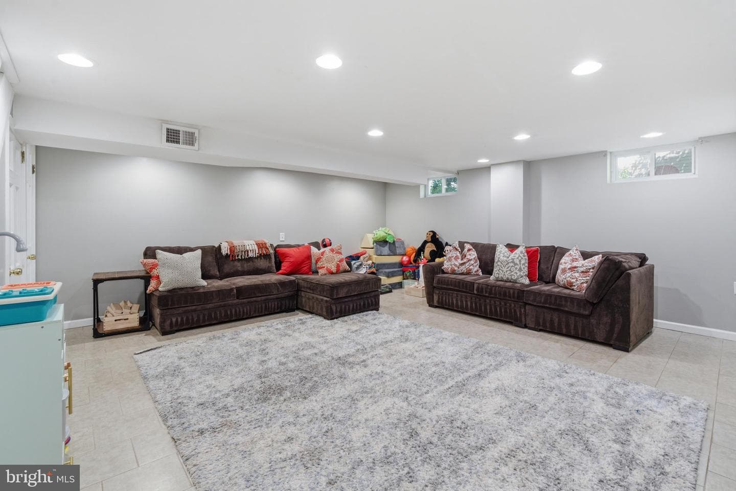 506 Harriet Lane photo 24