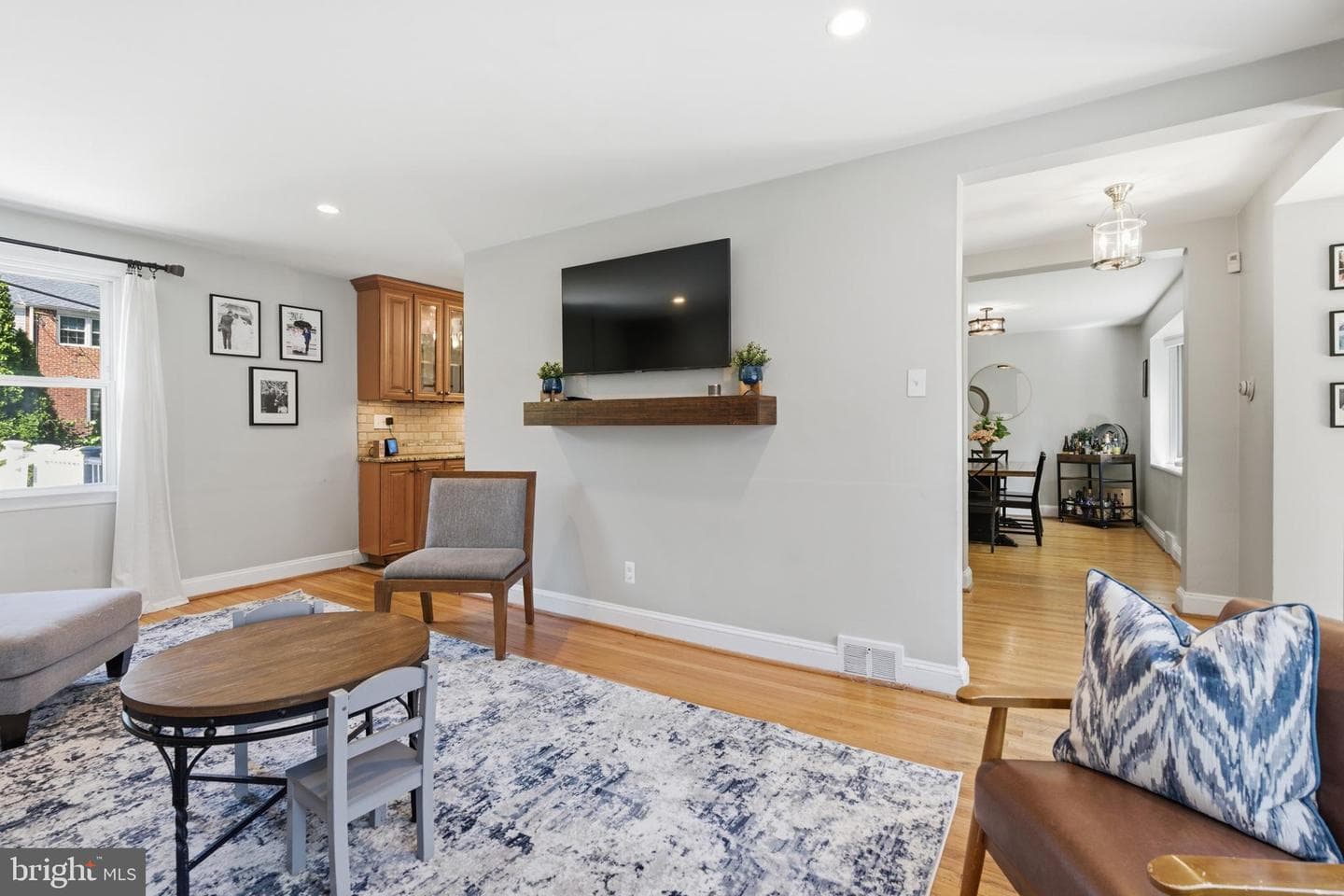 506 Harriet Lane photo 5