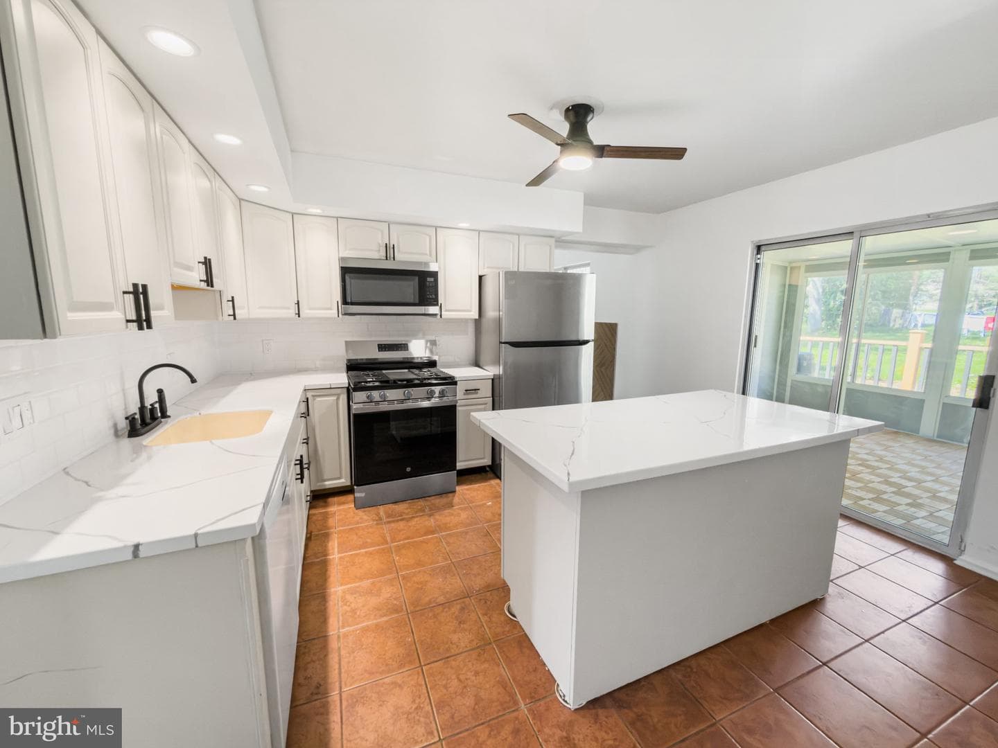 4002 Yorktown Drive photo 11