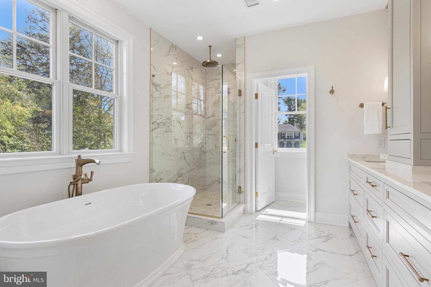 474 Barclay Road photo 22