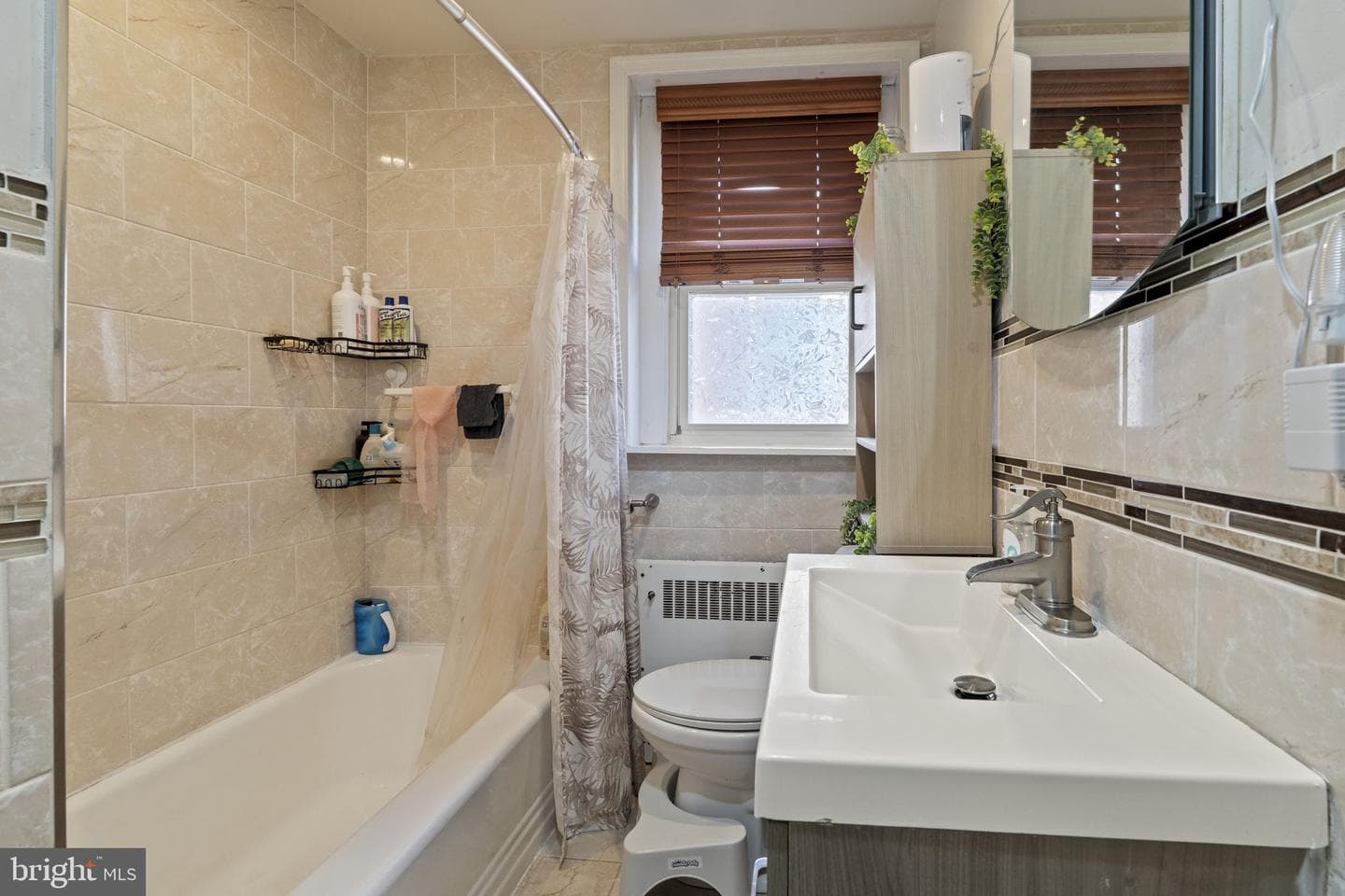 2348 Highland Avenue photo 17