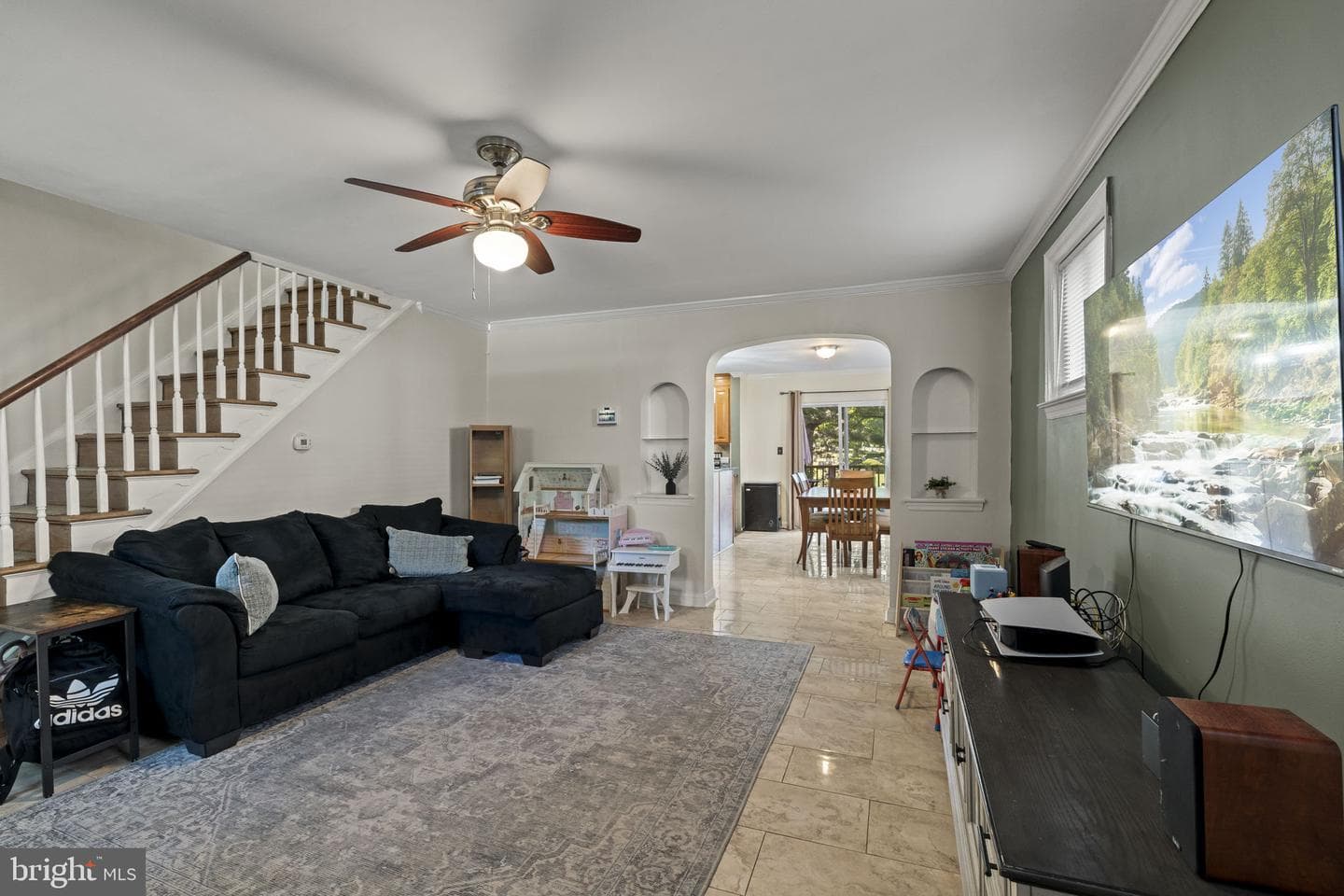 2348 Highland Avenue photo 5