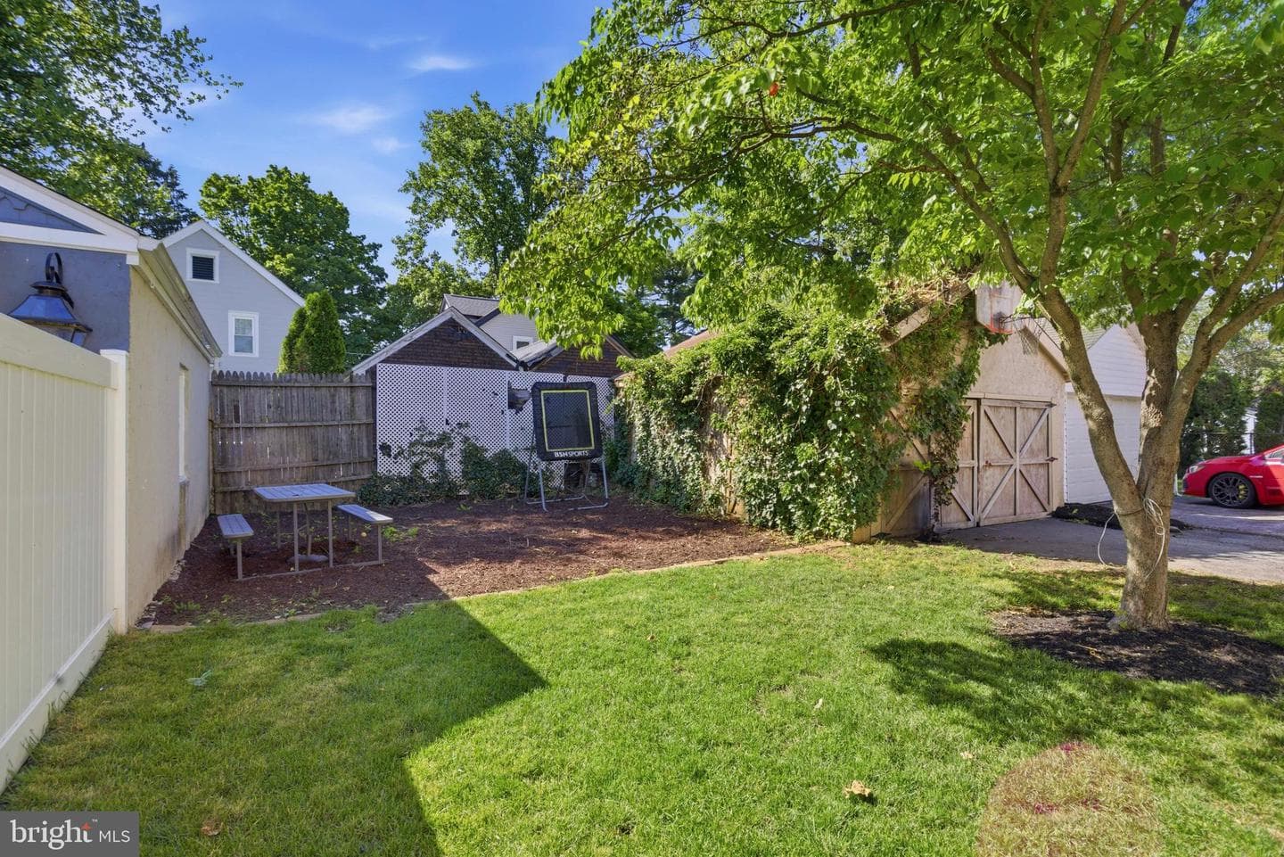 312 Pomeroy St photo 25