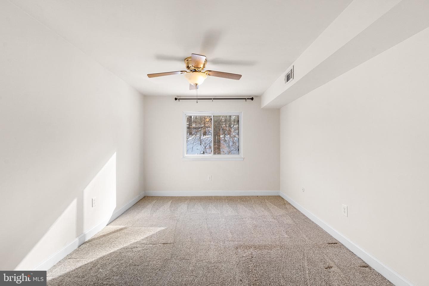 1008 Painters Crossing #1008 photo 12