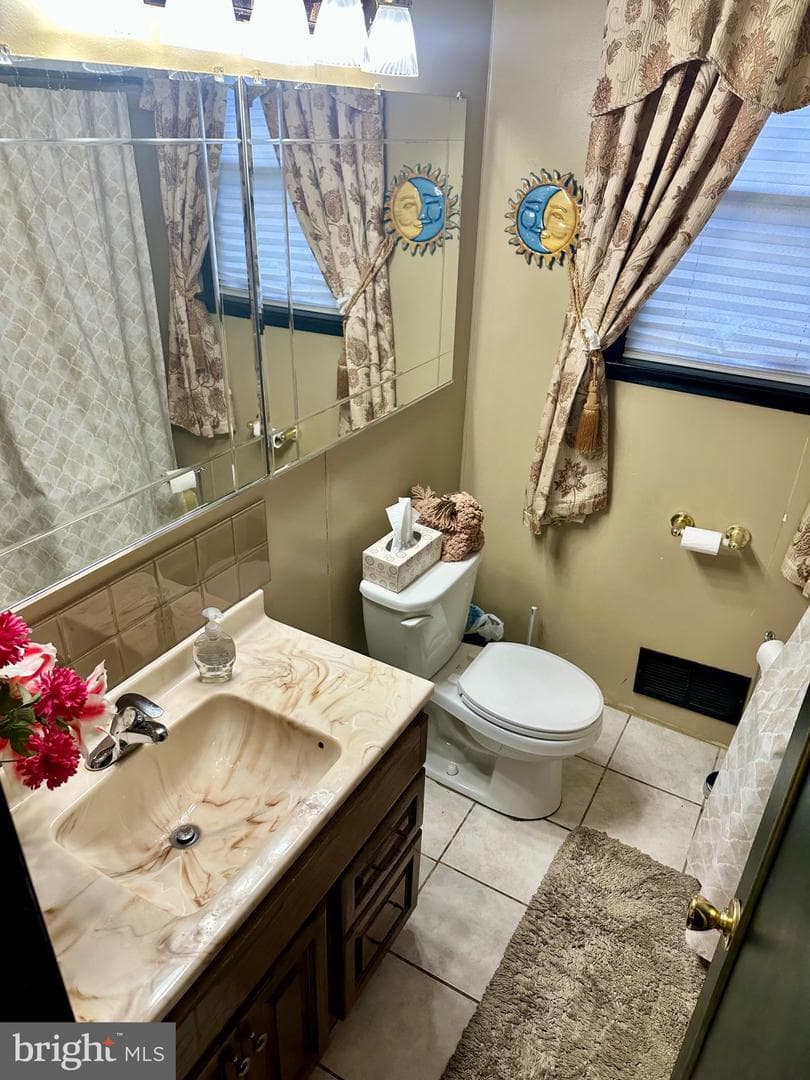293 Friendship Road photo 14