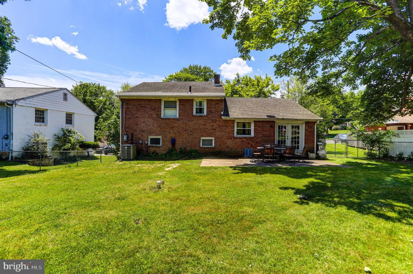 125 W Thomson Avenue photo 6