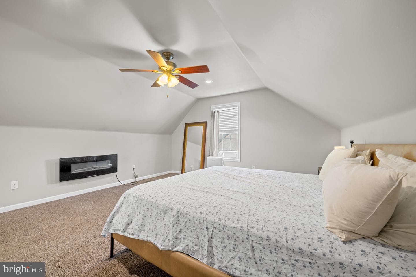 511 Harrison Avenue photo 12