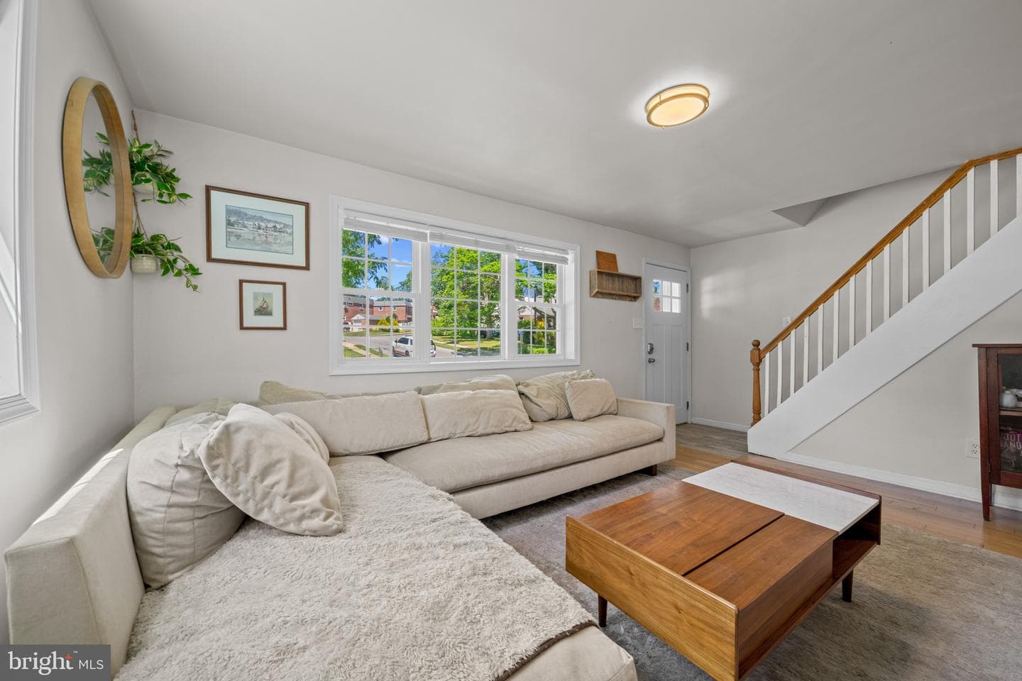 511 Harrison Avenue photo 3