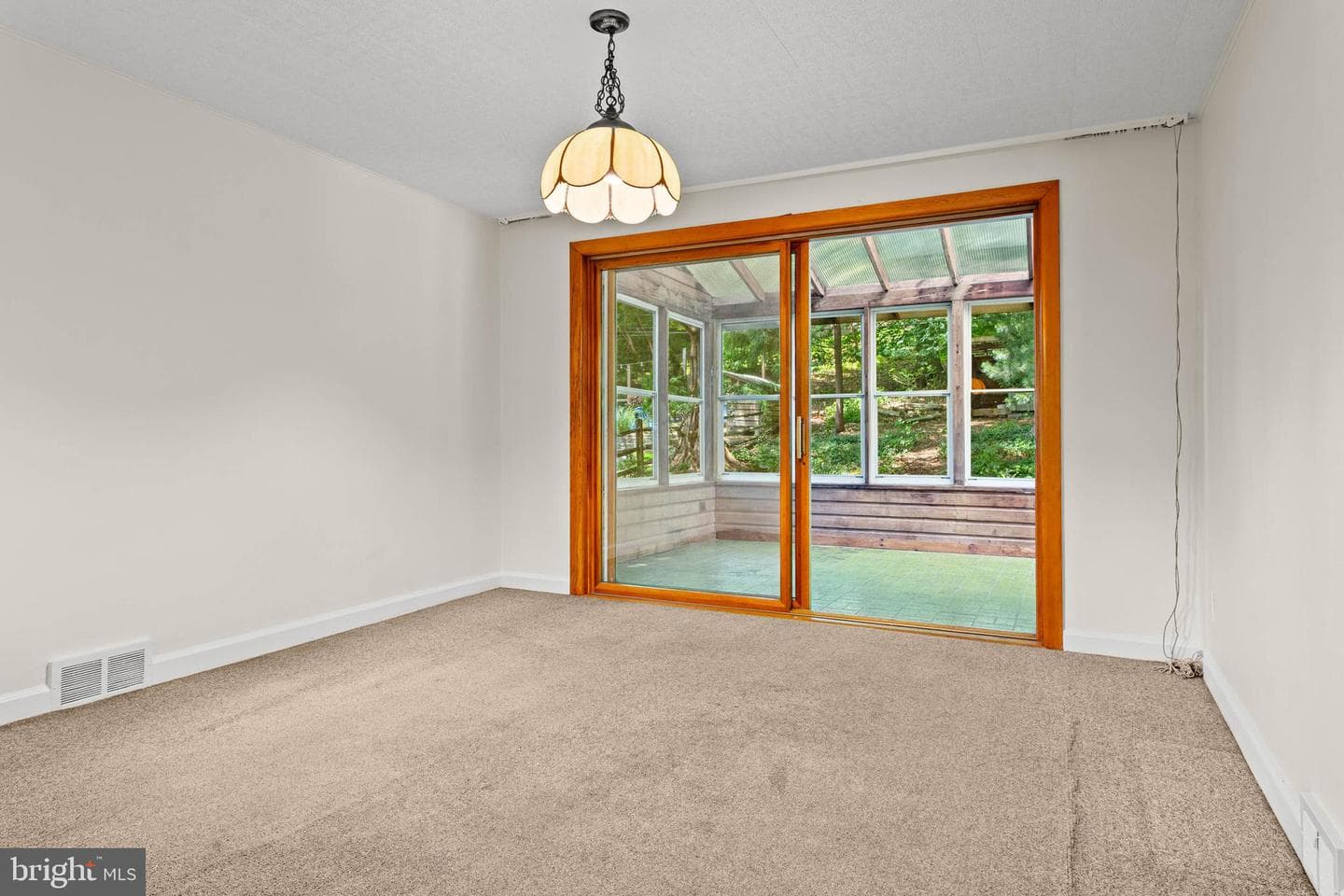 5025 Sylvia Road photo 10