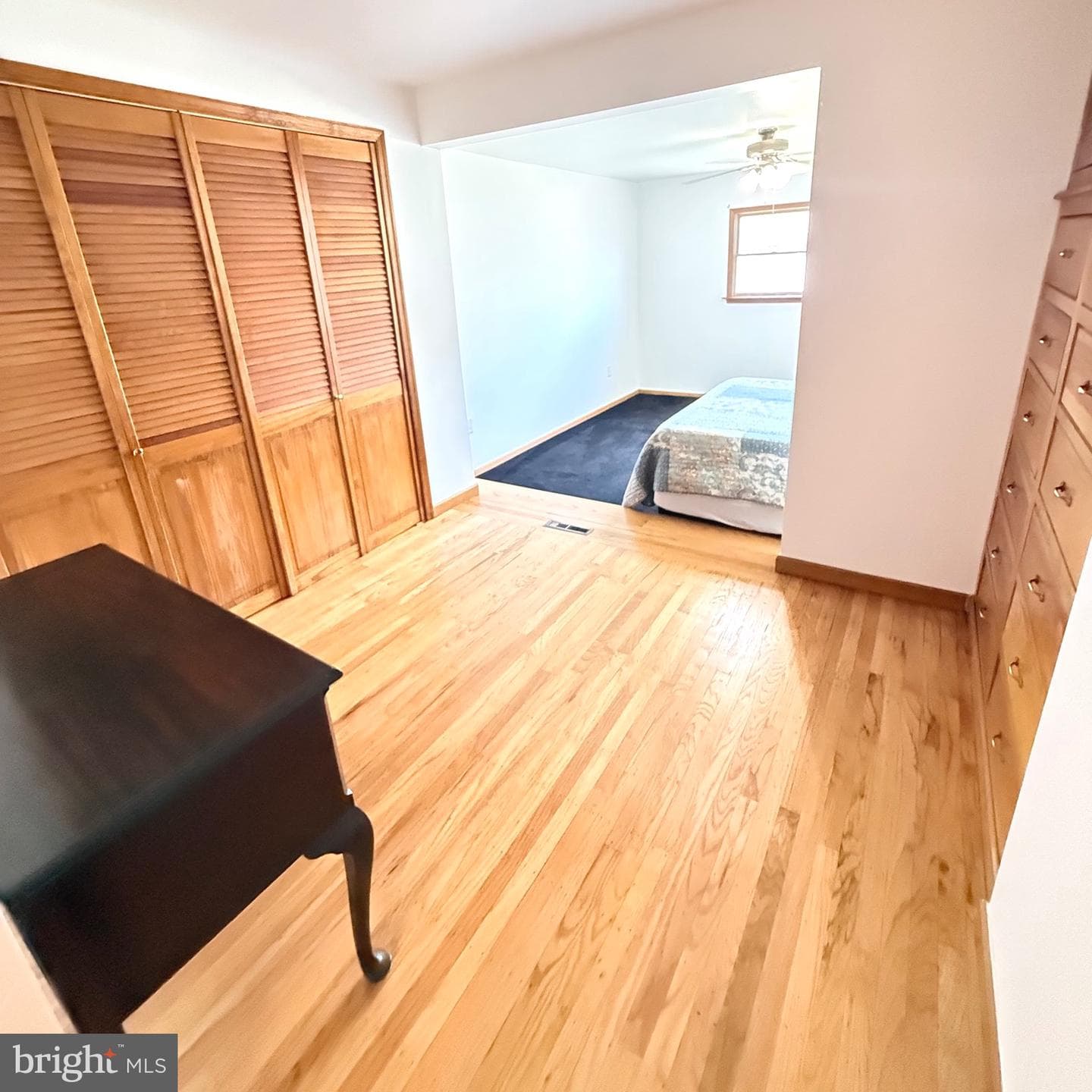 2121 N Lee Lane photo 23