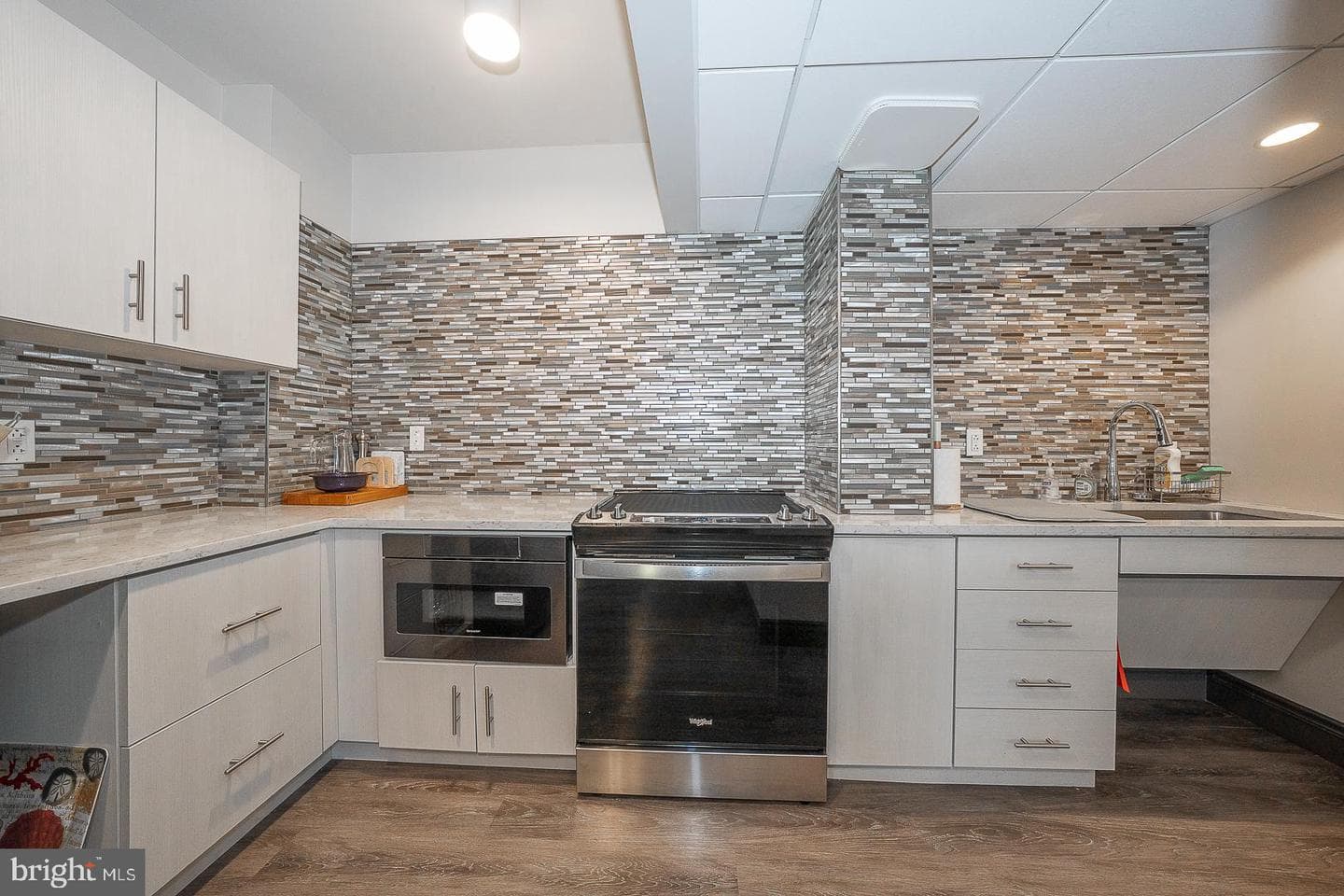 801 Yale Avenue #1215 photo 44