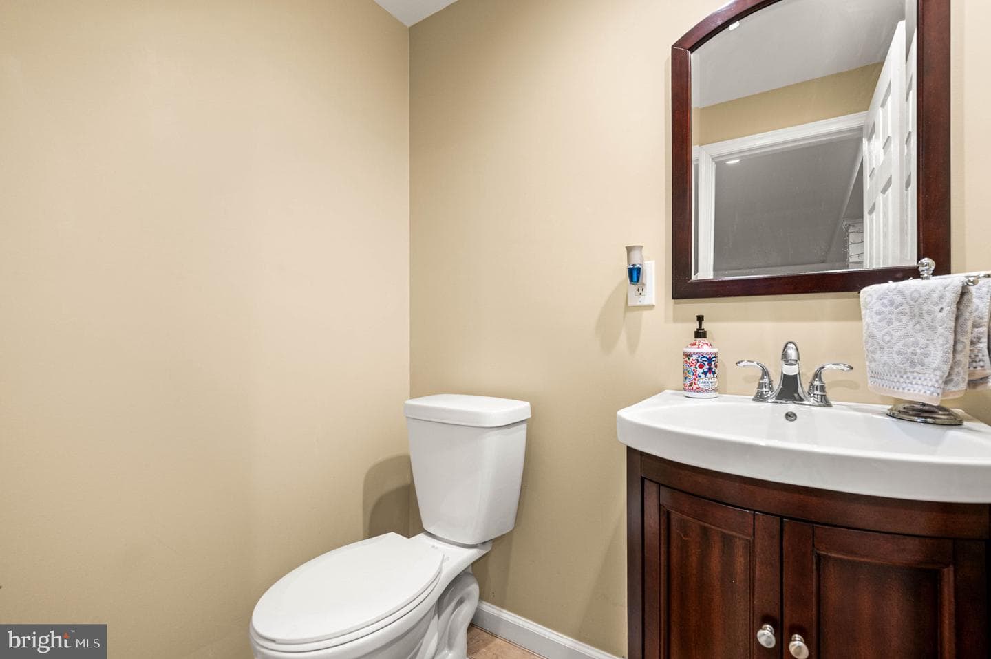 516 Evergreen Avenue photo 33