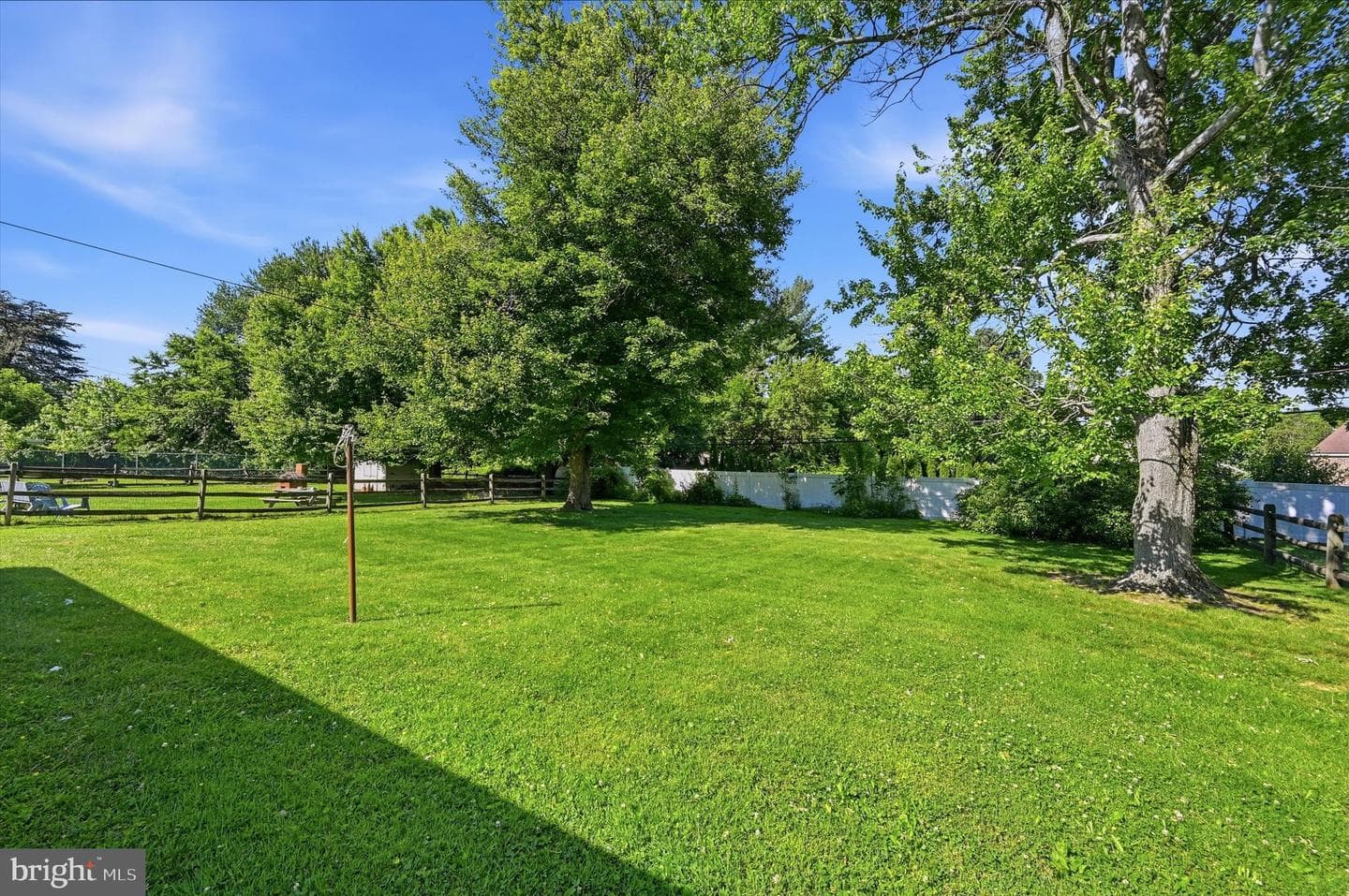 4202 Woodland Avenue photo 15