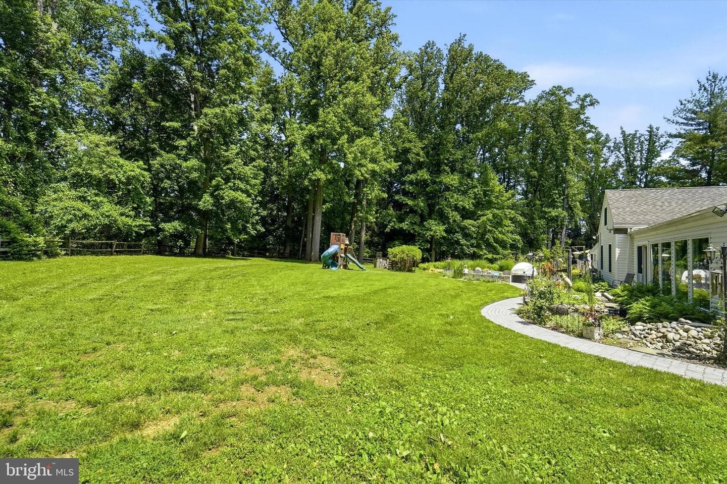 2993 N Providence Road photo 32