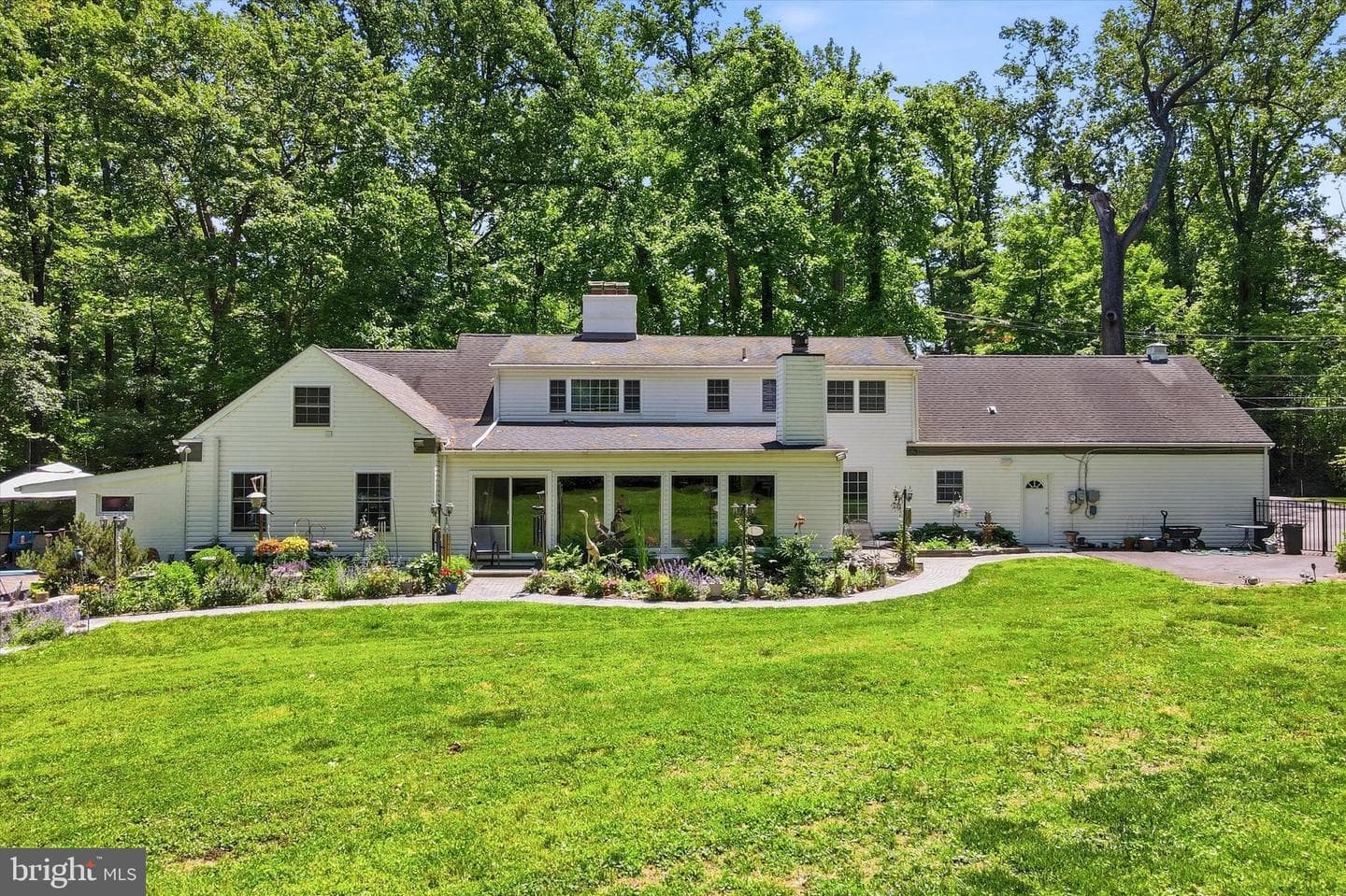 2993 N Providence Road photo 47