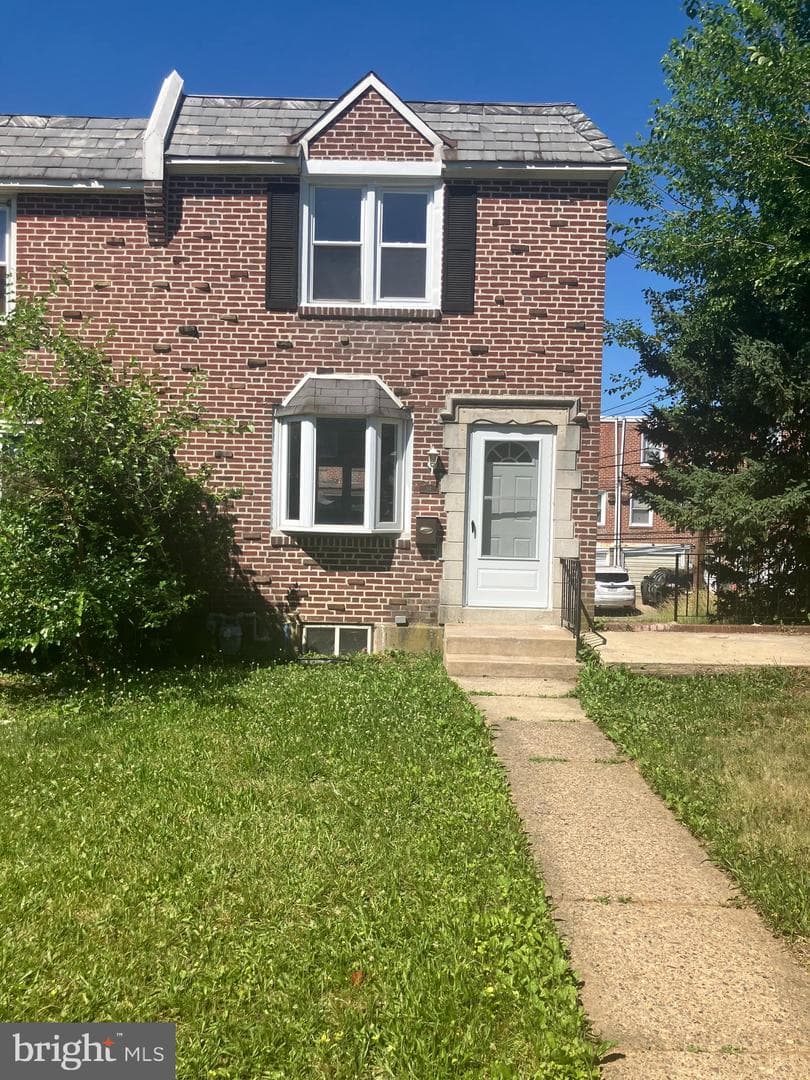 512 S 2nd Street