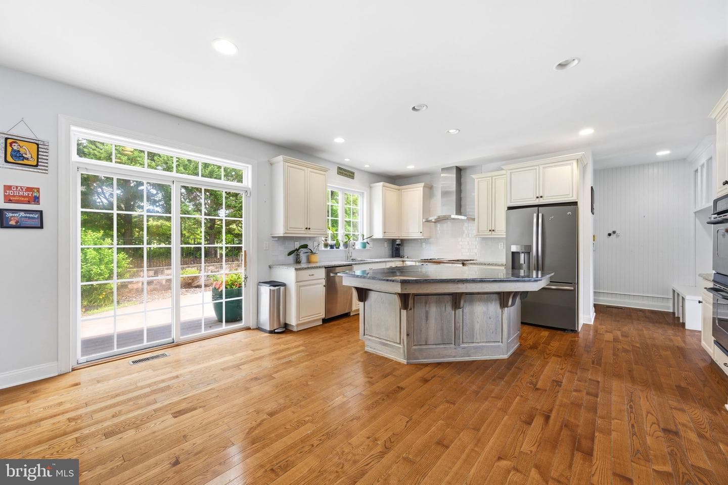 3219 Greystone photo 16