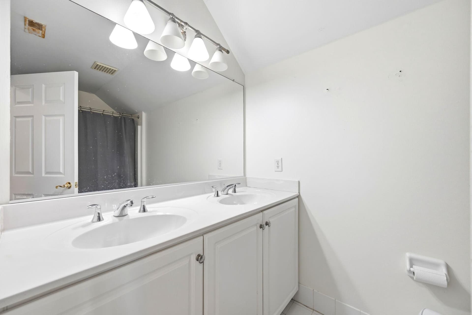 3219 Greystone photo 52