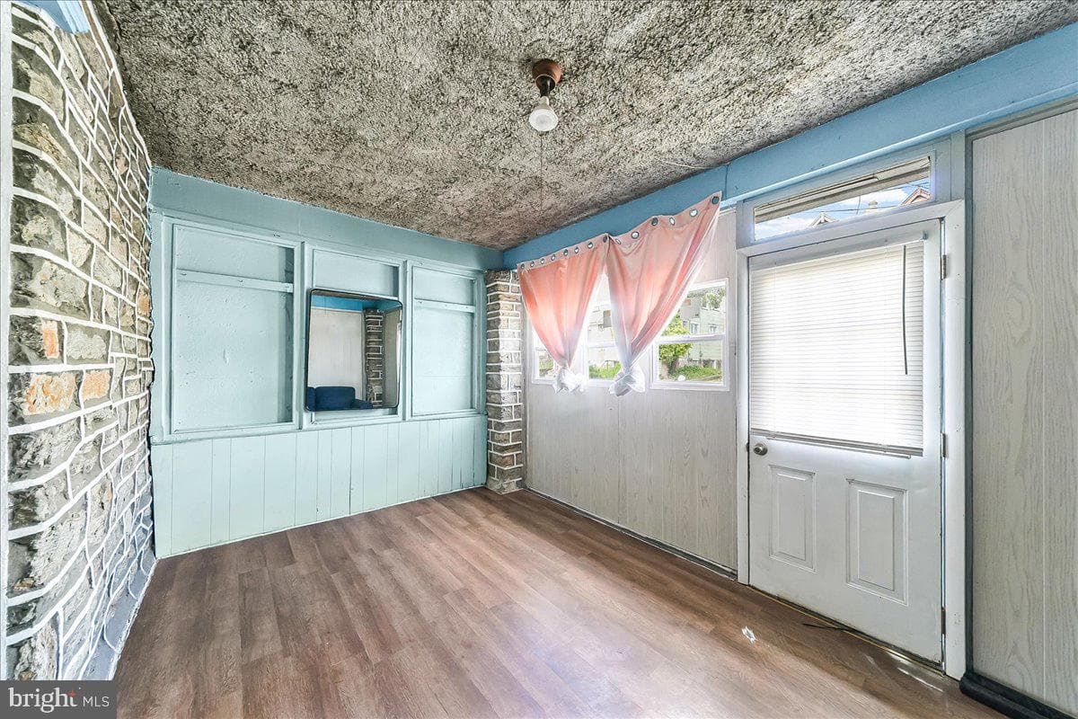 9 Ardsley Road photo 5
