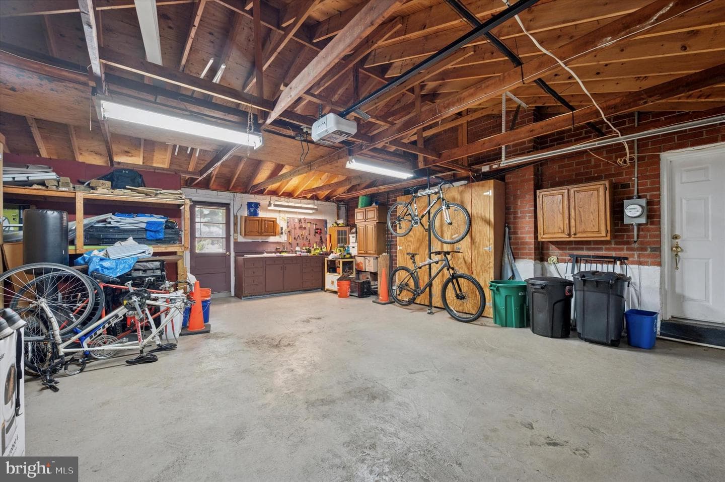 4946 James Place photo 20