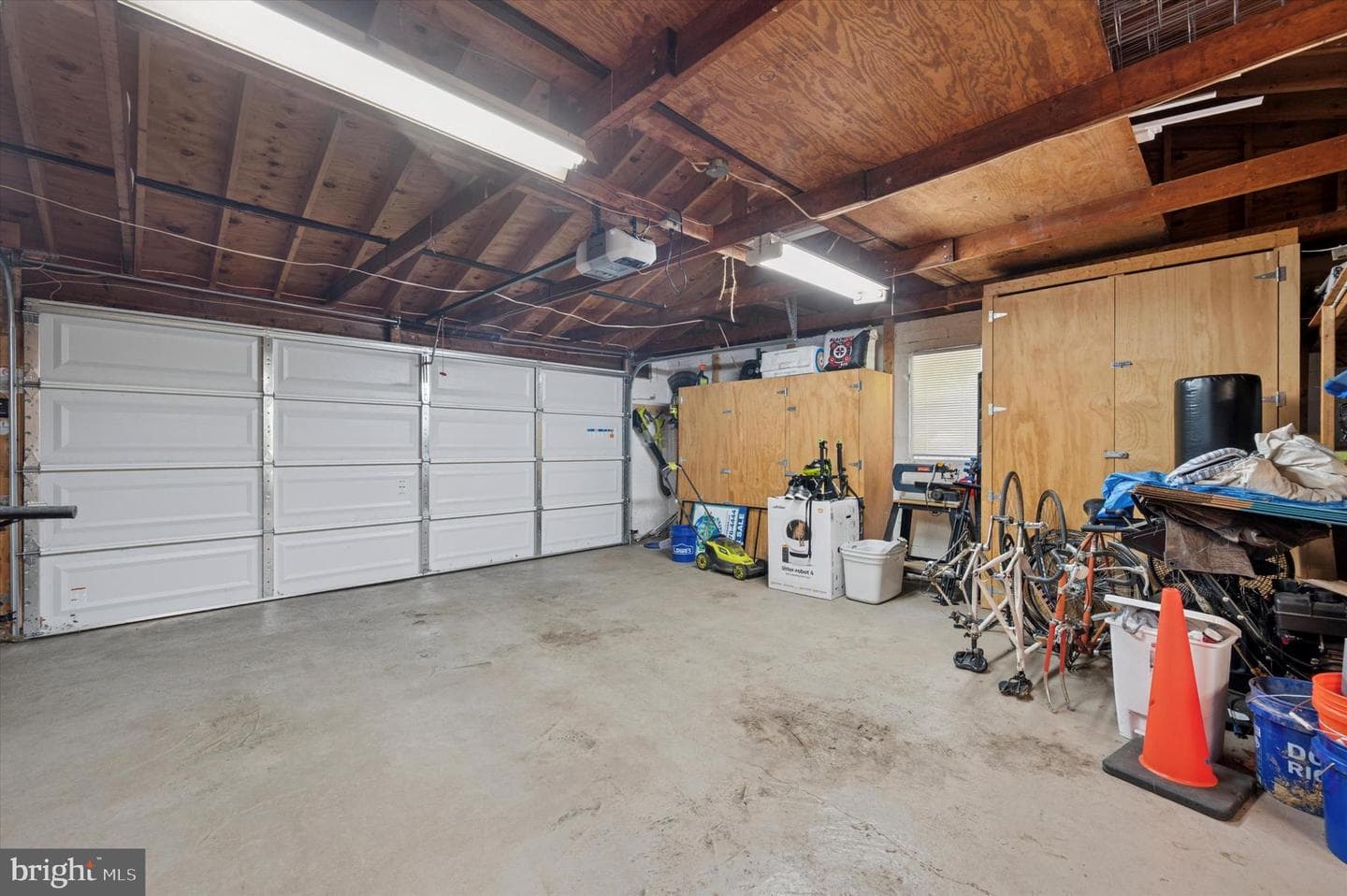 4946 James Place photo 21