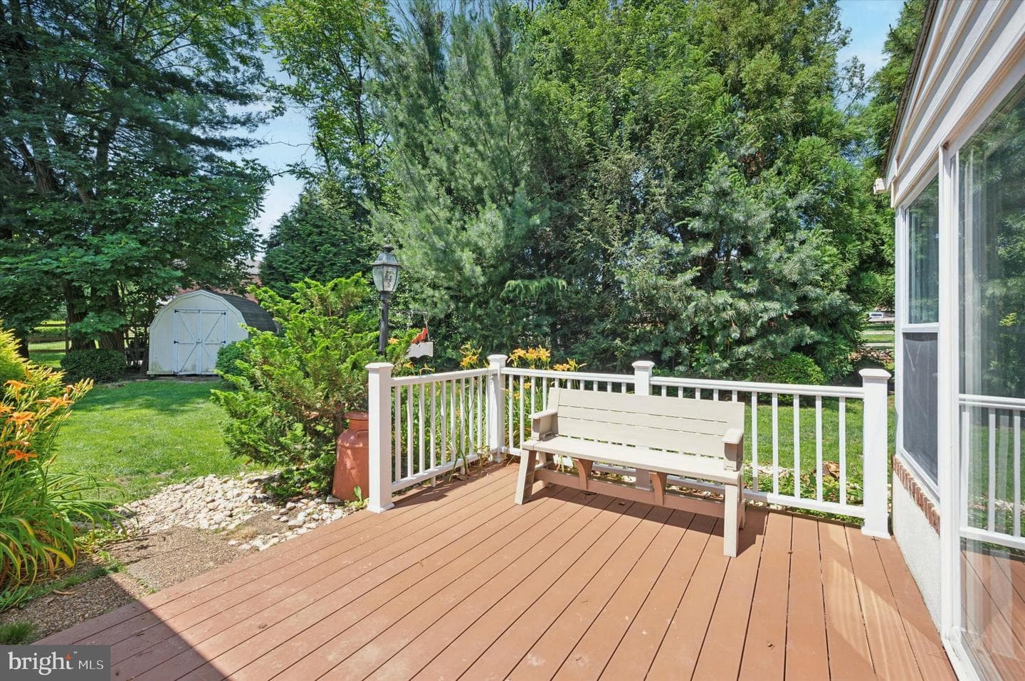 4946 James Place photo 22