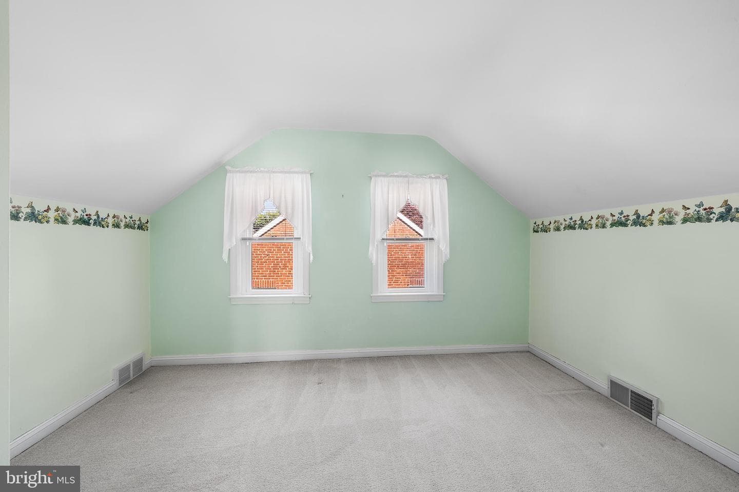 504 Lawrence Road photo 16