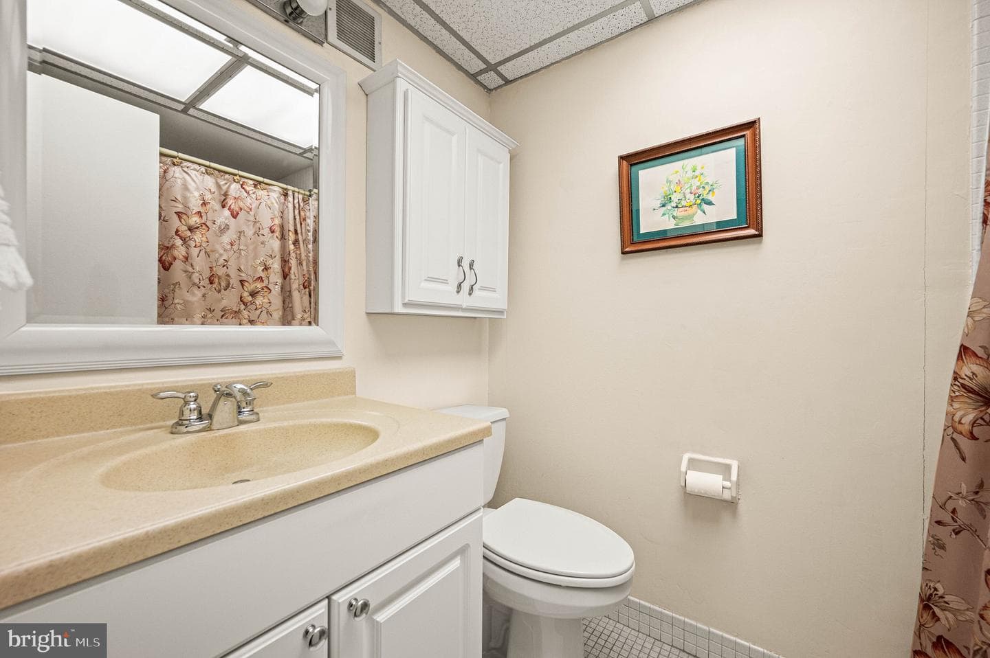 801 Yale Avenue #205 photo 15