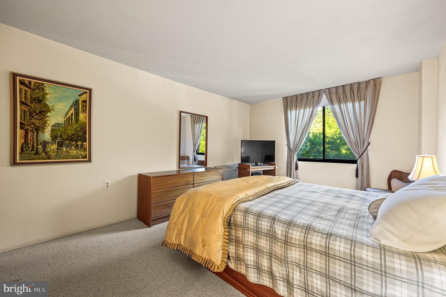 801 Yale Avenue #205 photo 17
