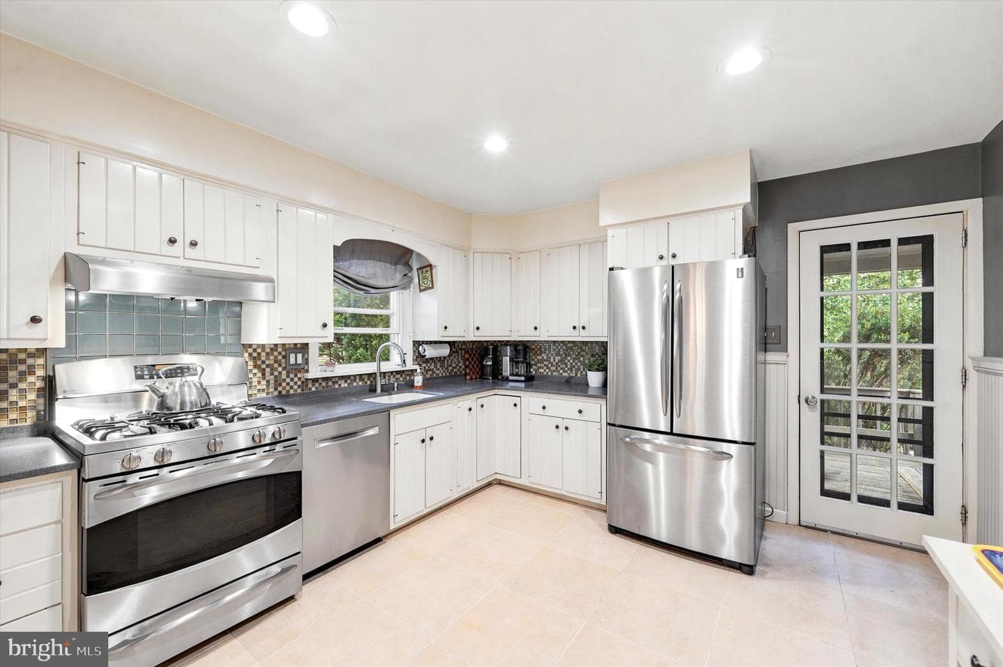 149 Ellis Road photo 9