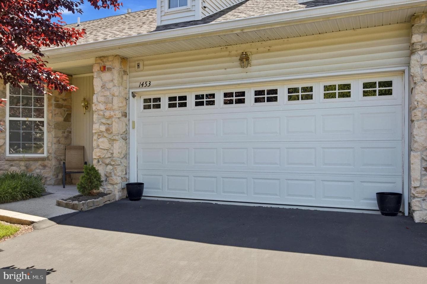 1453 Palmer Drive photo 2