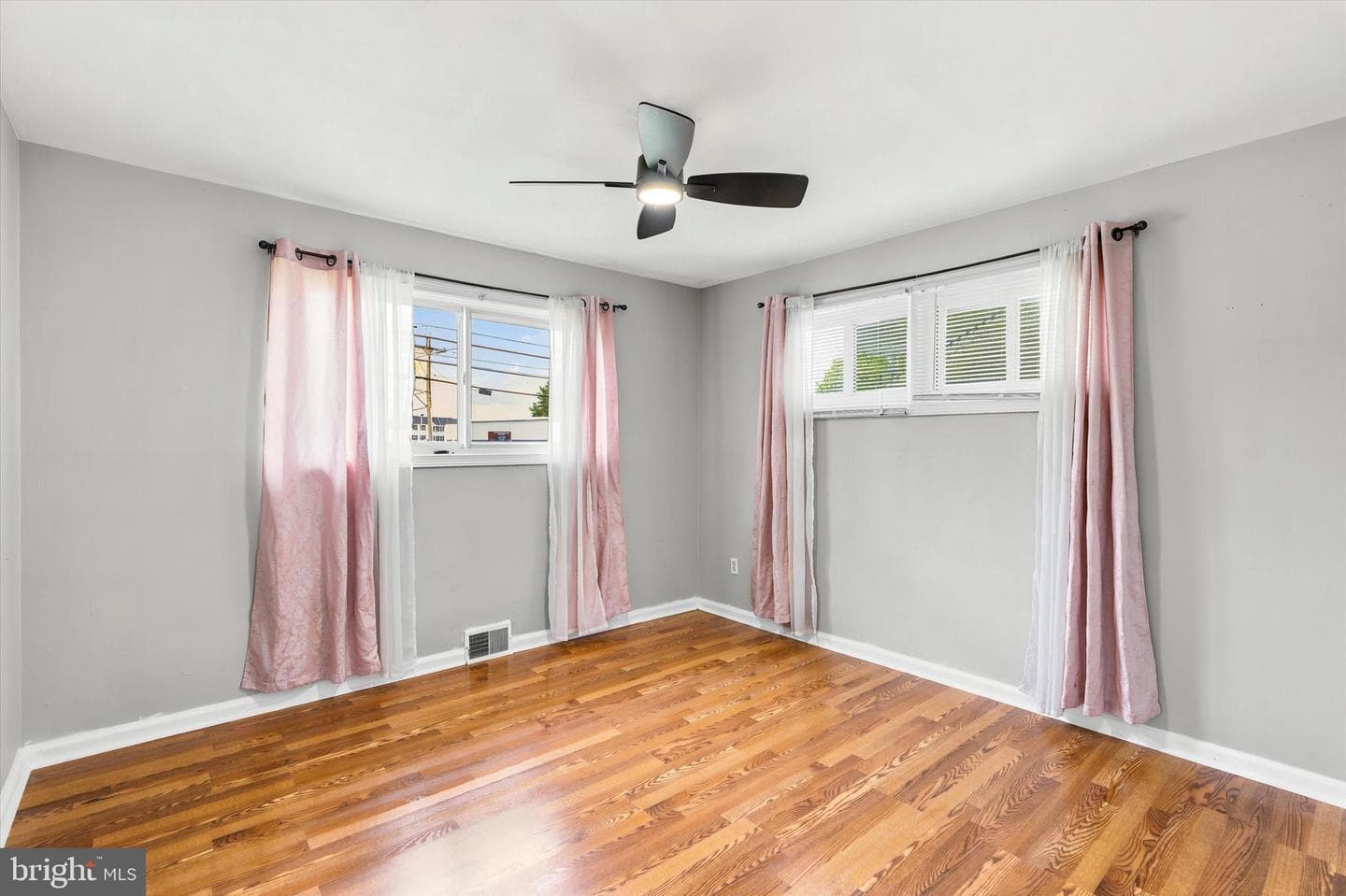 3773 Bridgewater Road photo 10
