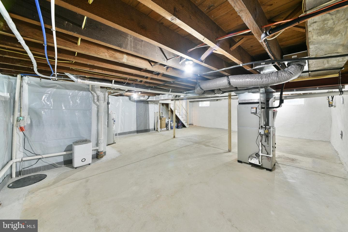 629 University Place photo 32