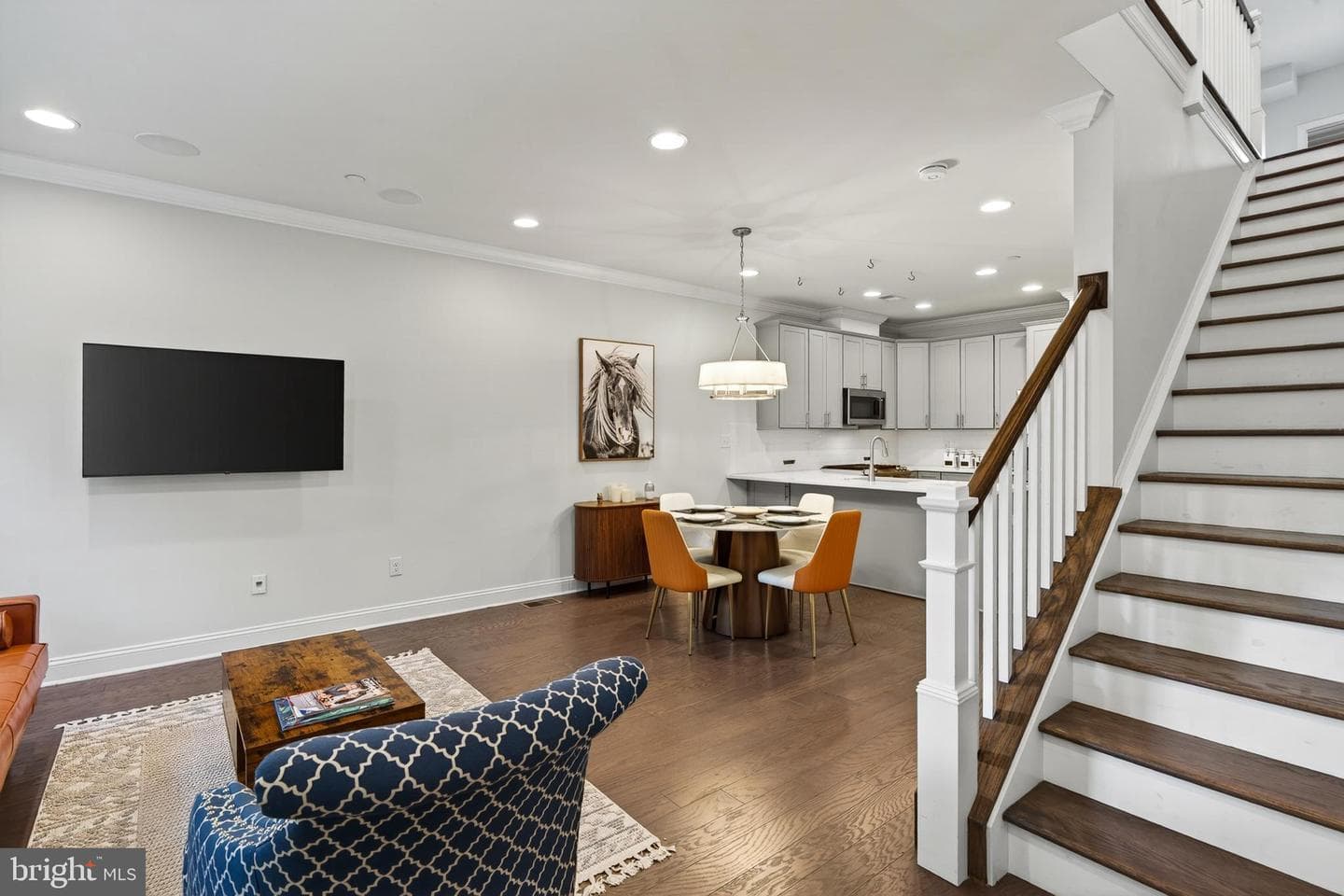 202 Charles Ellis Drive photo 10