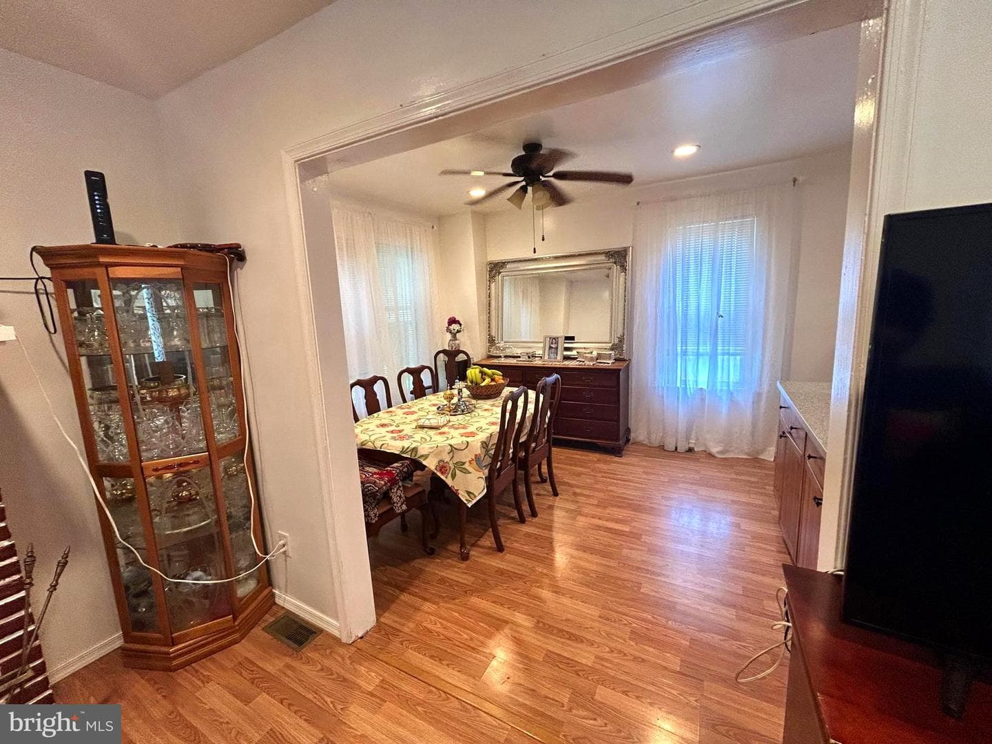 1525 Elmwood Avenue photo 18