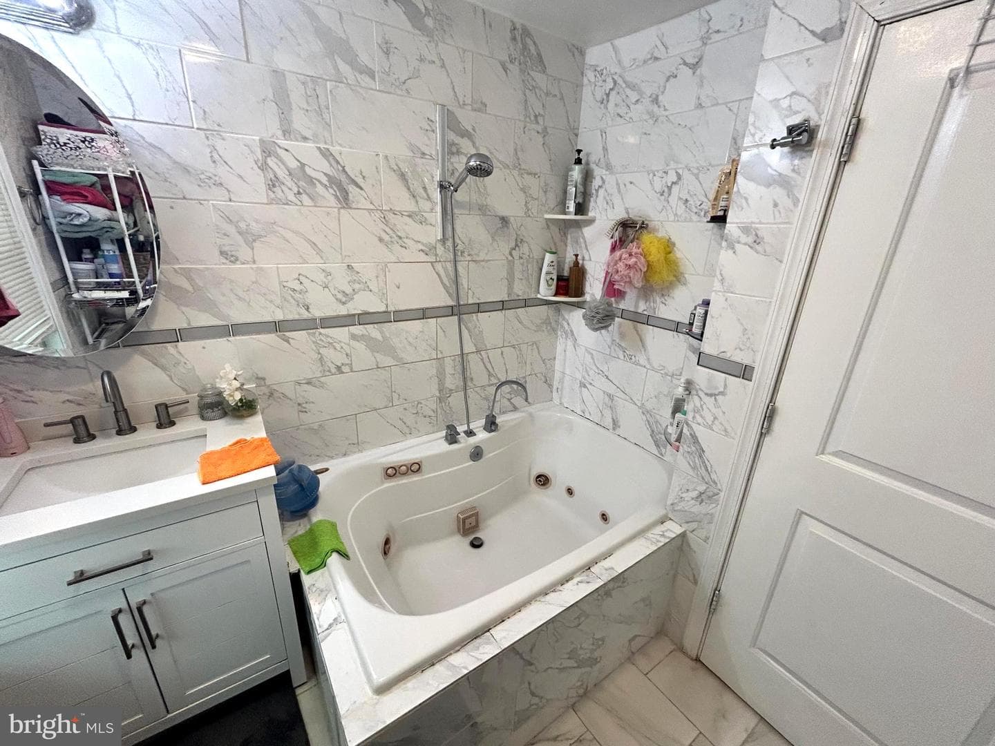 1525 Elmwood Avenue photo 23