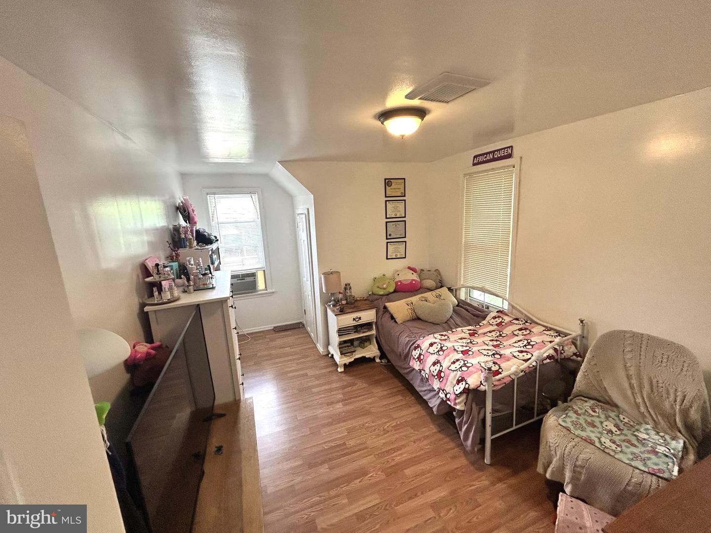 1525 Elmwood Avenue photo 49