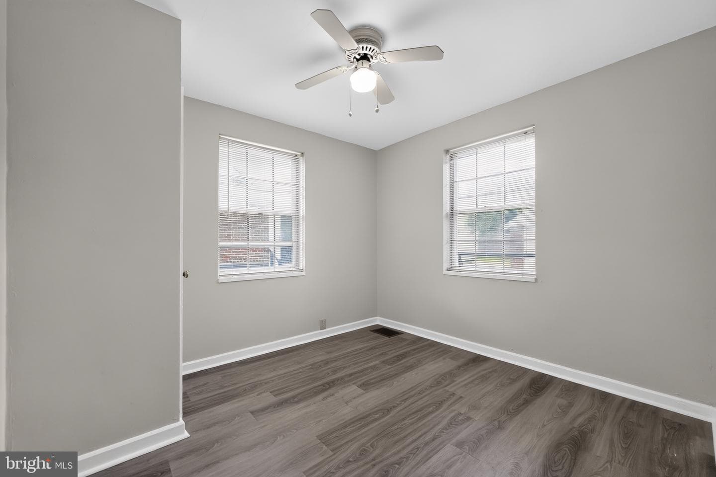 204 Sharon Park Drive photo 14