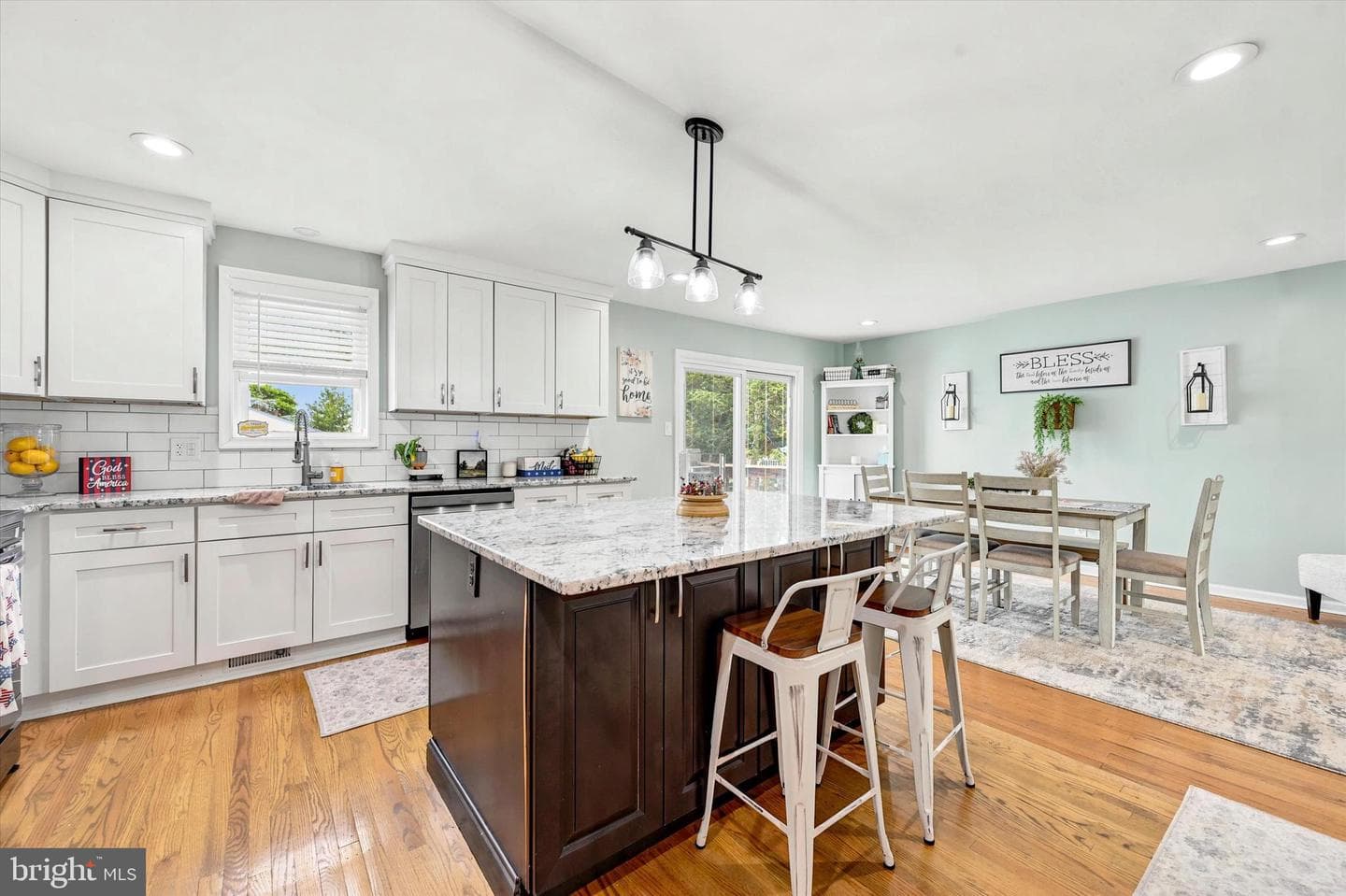 1520 Caroline Drive photo 11