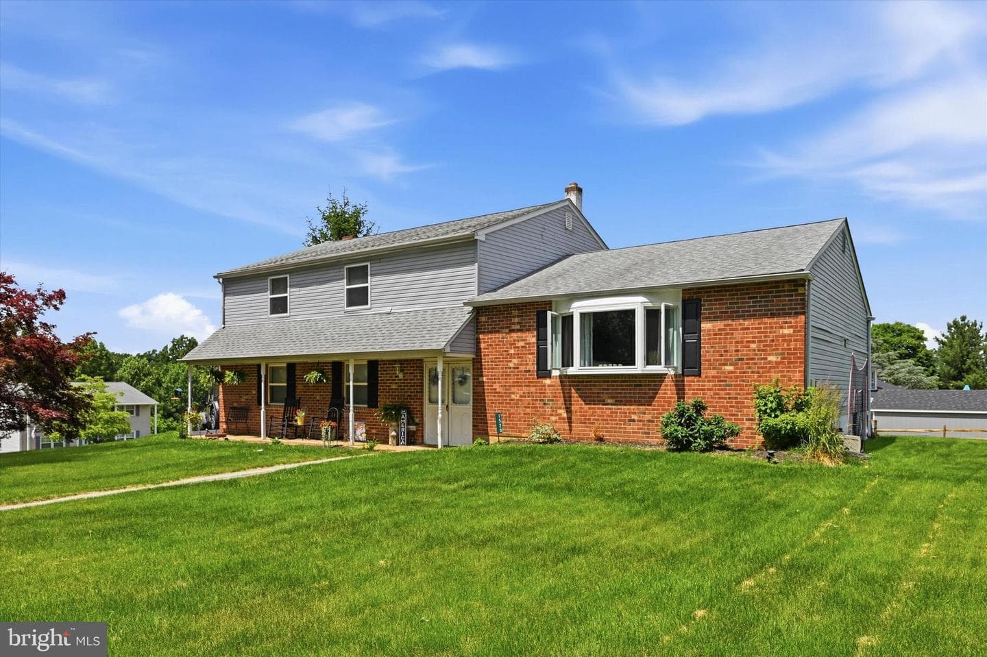 1520 Caroline Drive photo 2