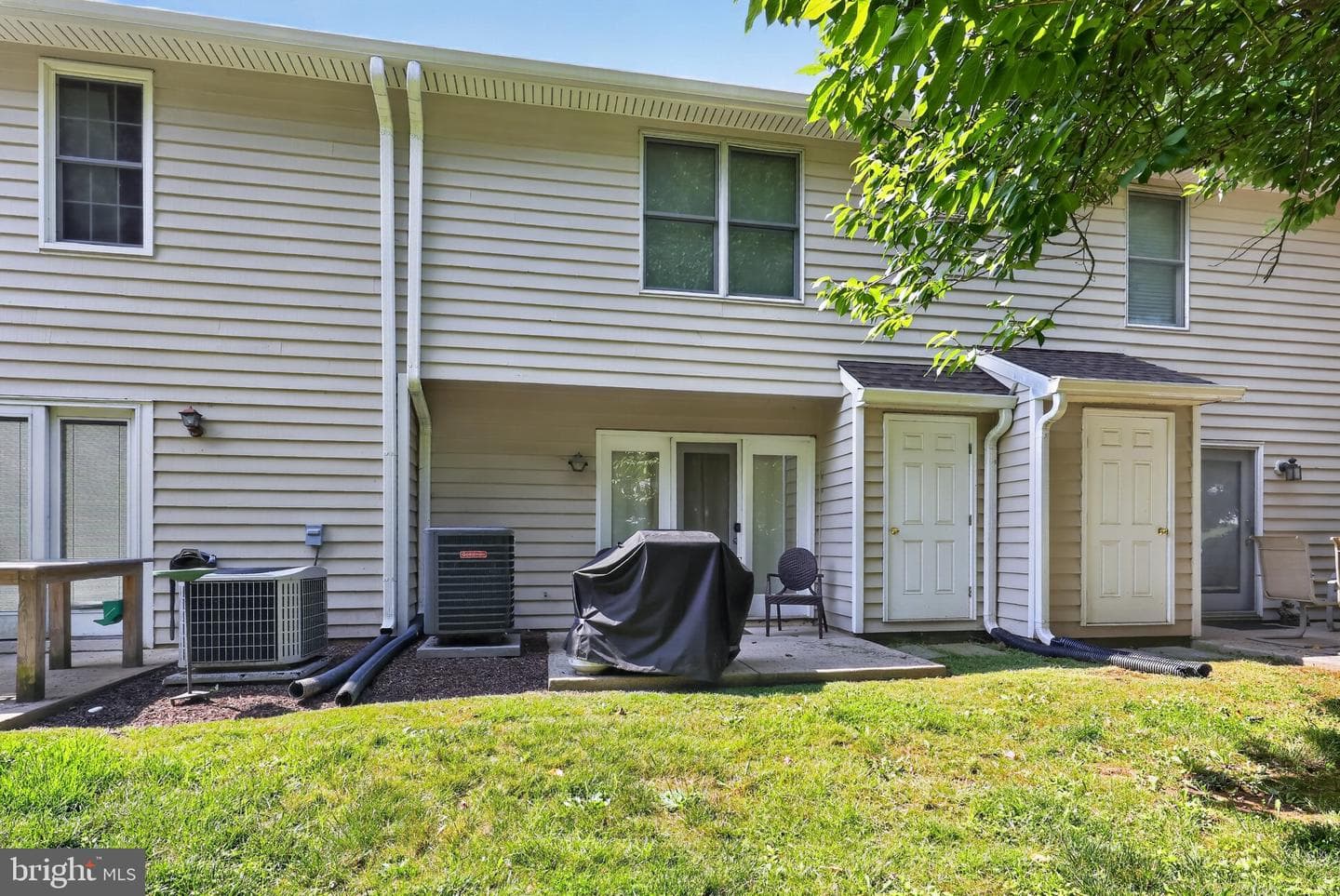 1005 N Glen Drive #1005 photo 27