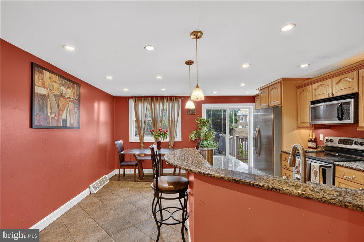 5144 Whitehall Drive photo 36