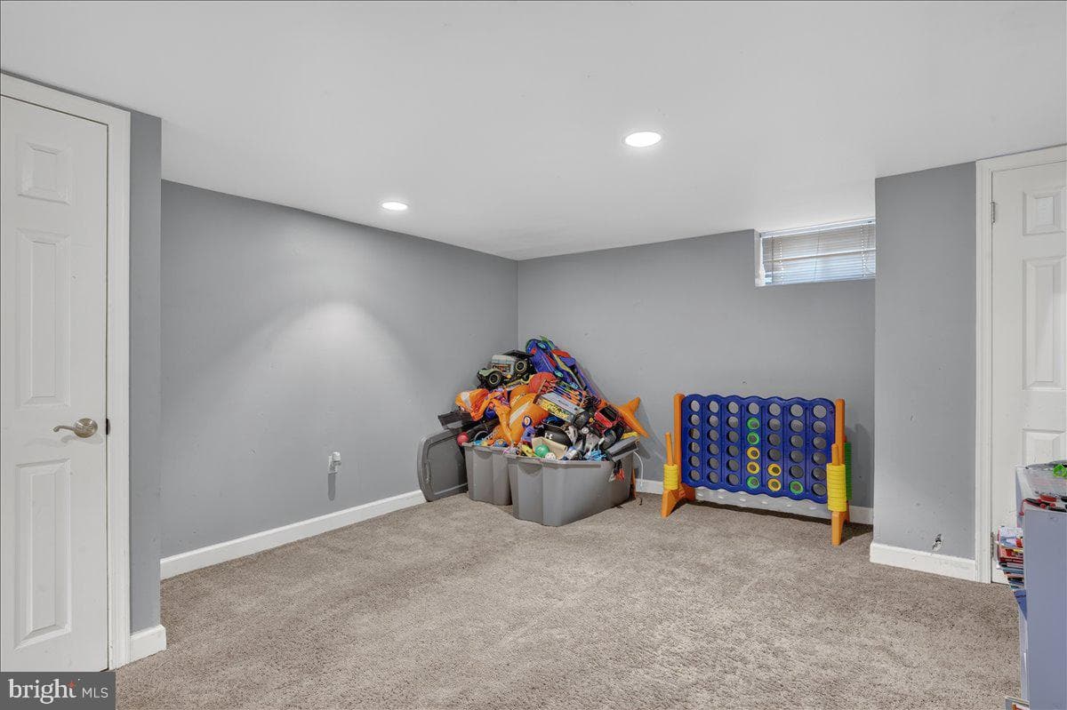 5144 Whitehall Drive photo 43