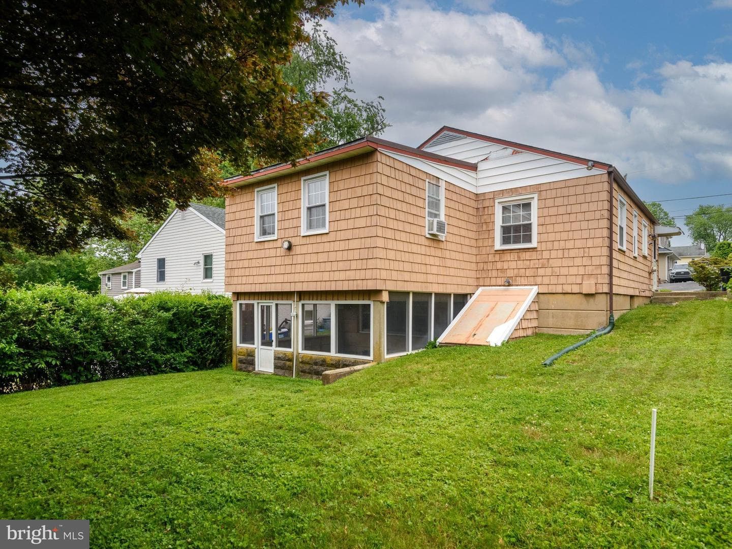 124 2nd Avenue photo 3