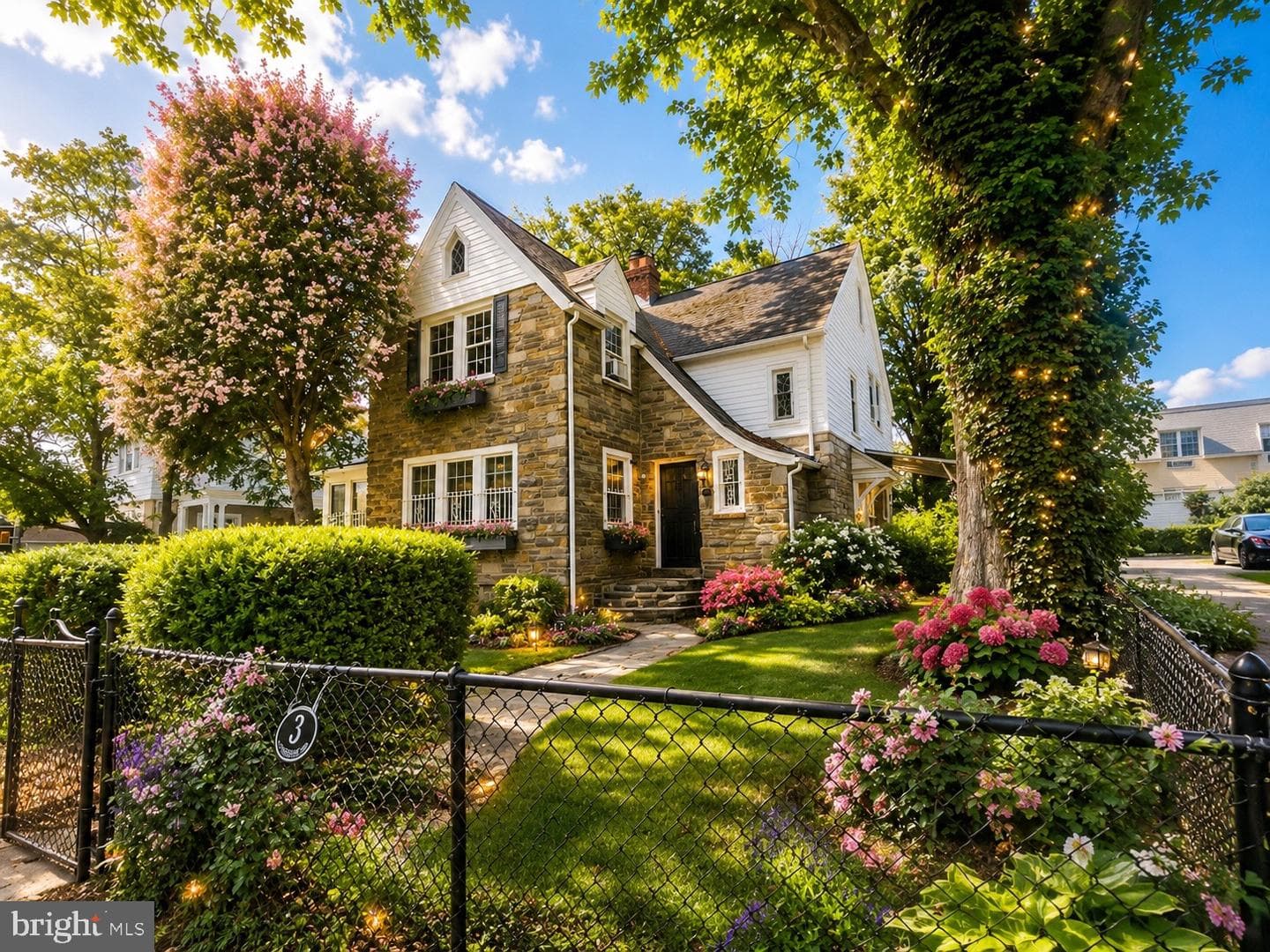 3 E Providence Road