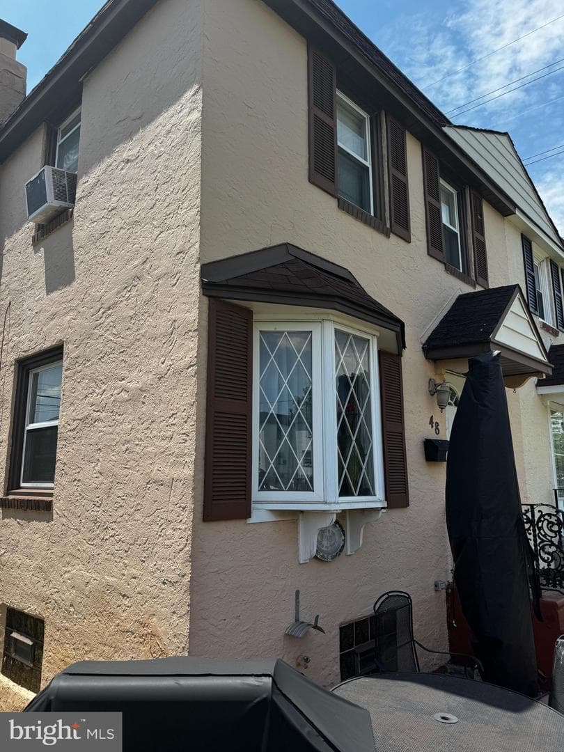48 Foster Avenue photo 4