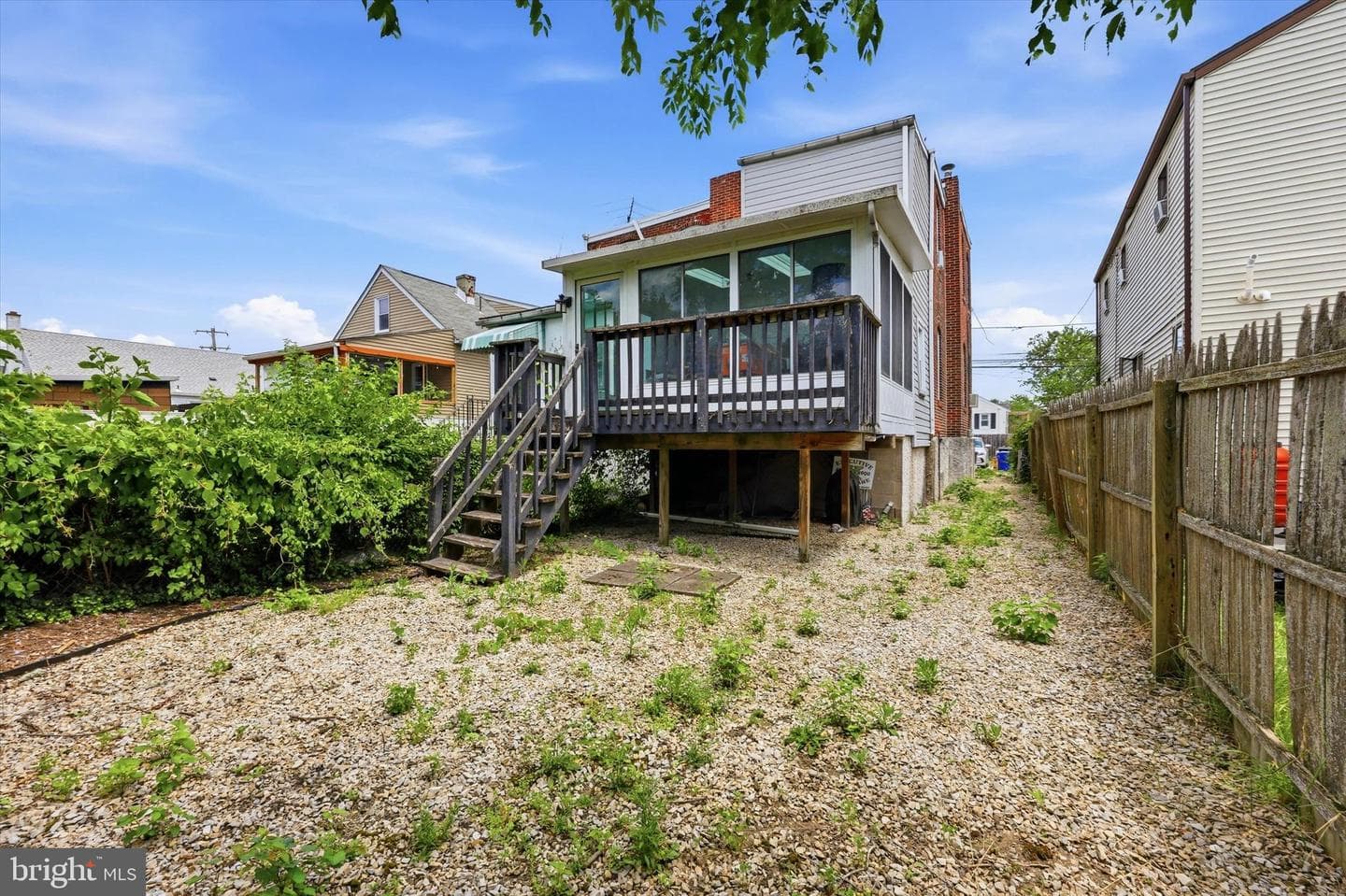 209 Amosland Road photo 22