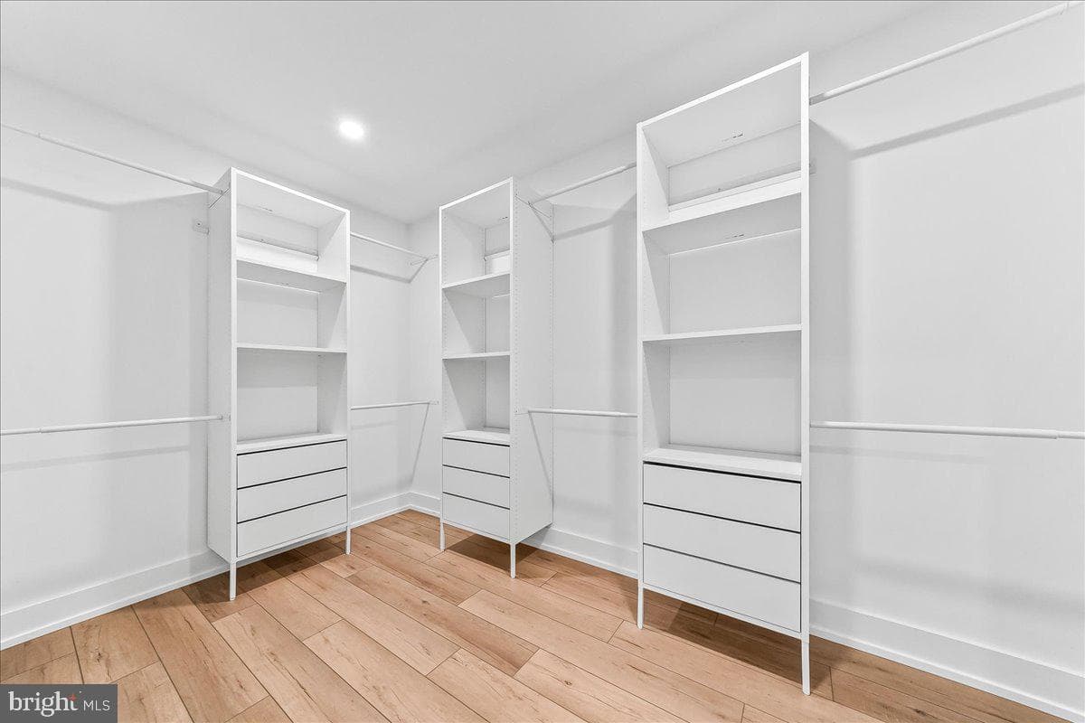 1008 Richmond Road photo 14